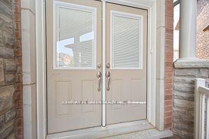Photo 6 of 31 Mincing Trail, Brampton, Northwest Brampton — HOMEH