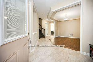 Photo 2 of 31 Mincing Trail, Brampton, Northwest Brampton — HOMEH
