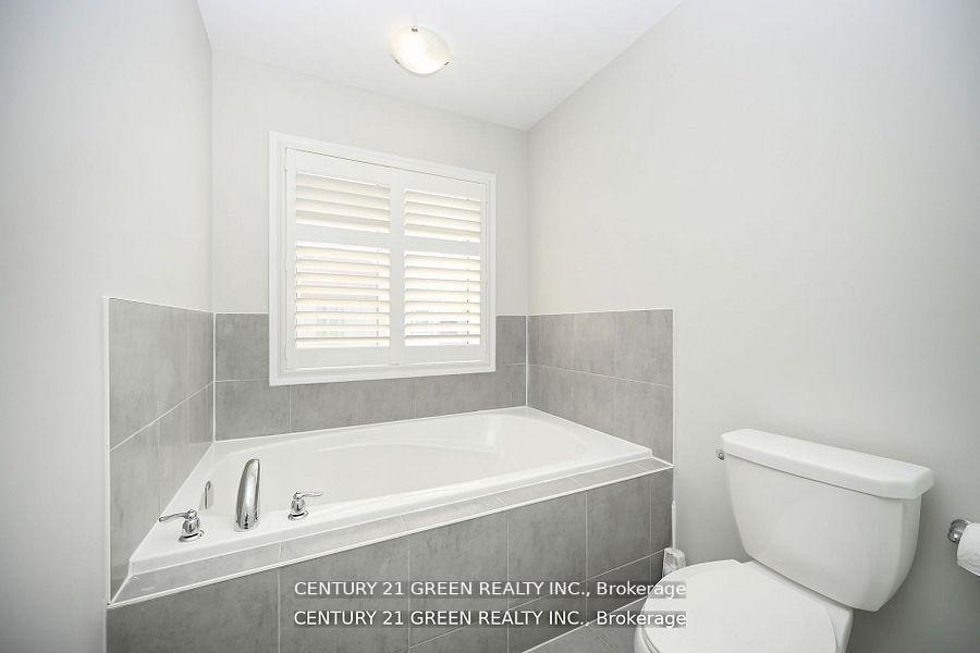Photo 20 of 31 Mincing Trail, Brampton, Northwest Brampton — HOMEH