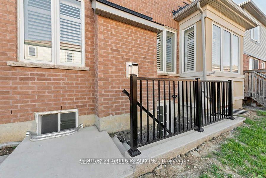 Photo 37 of 31 Mincing Trail, Brampton, Northwest Brampton — HOMEH
