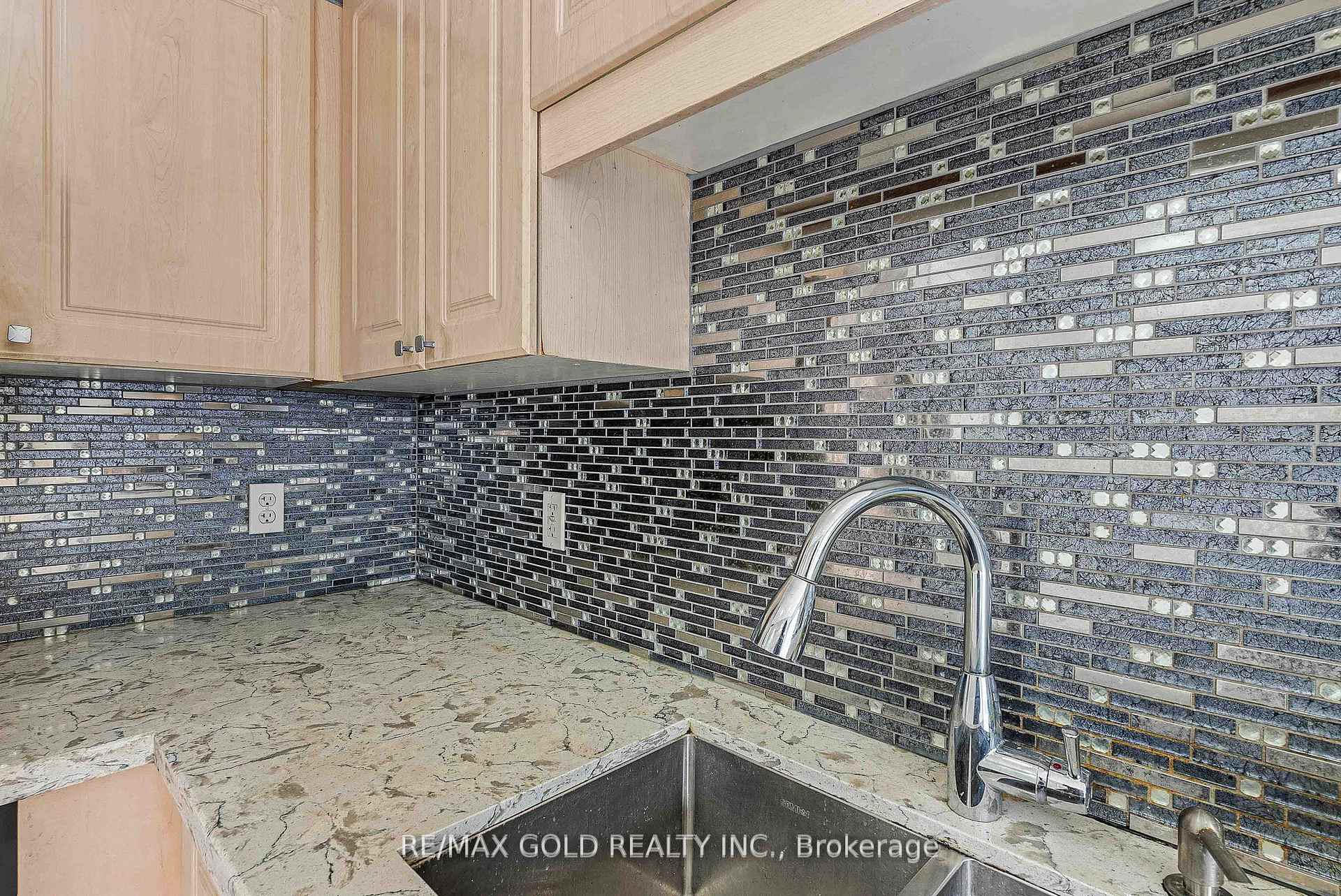 Photo 23 of 37 Keats Terrace, Brampton, Fletcher's Meadow — HOMEH
