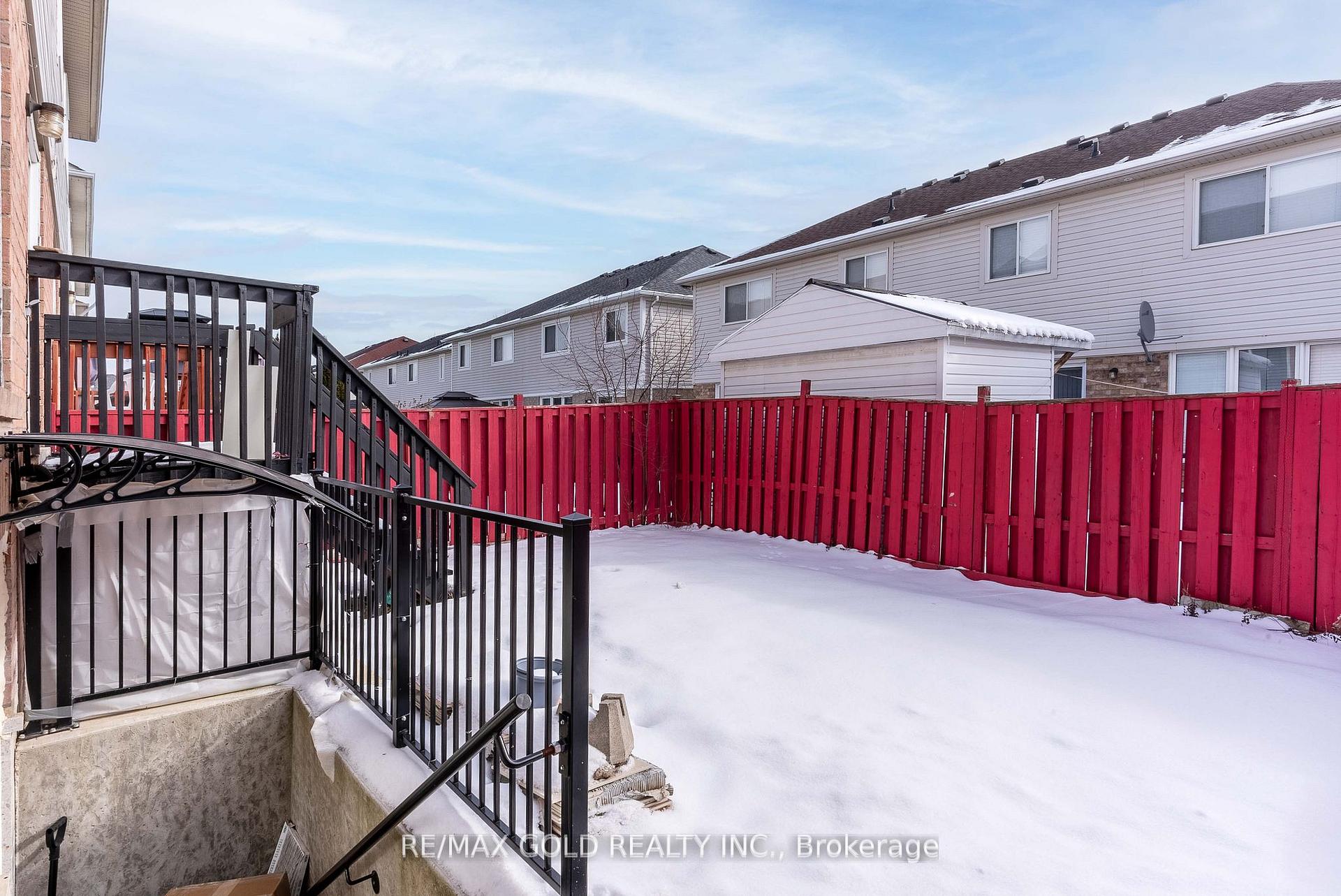 Photo 33 of 37 Keats Terrace, Brampton, Fletcher's Meadow — HOMEH