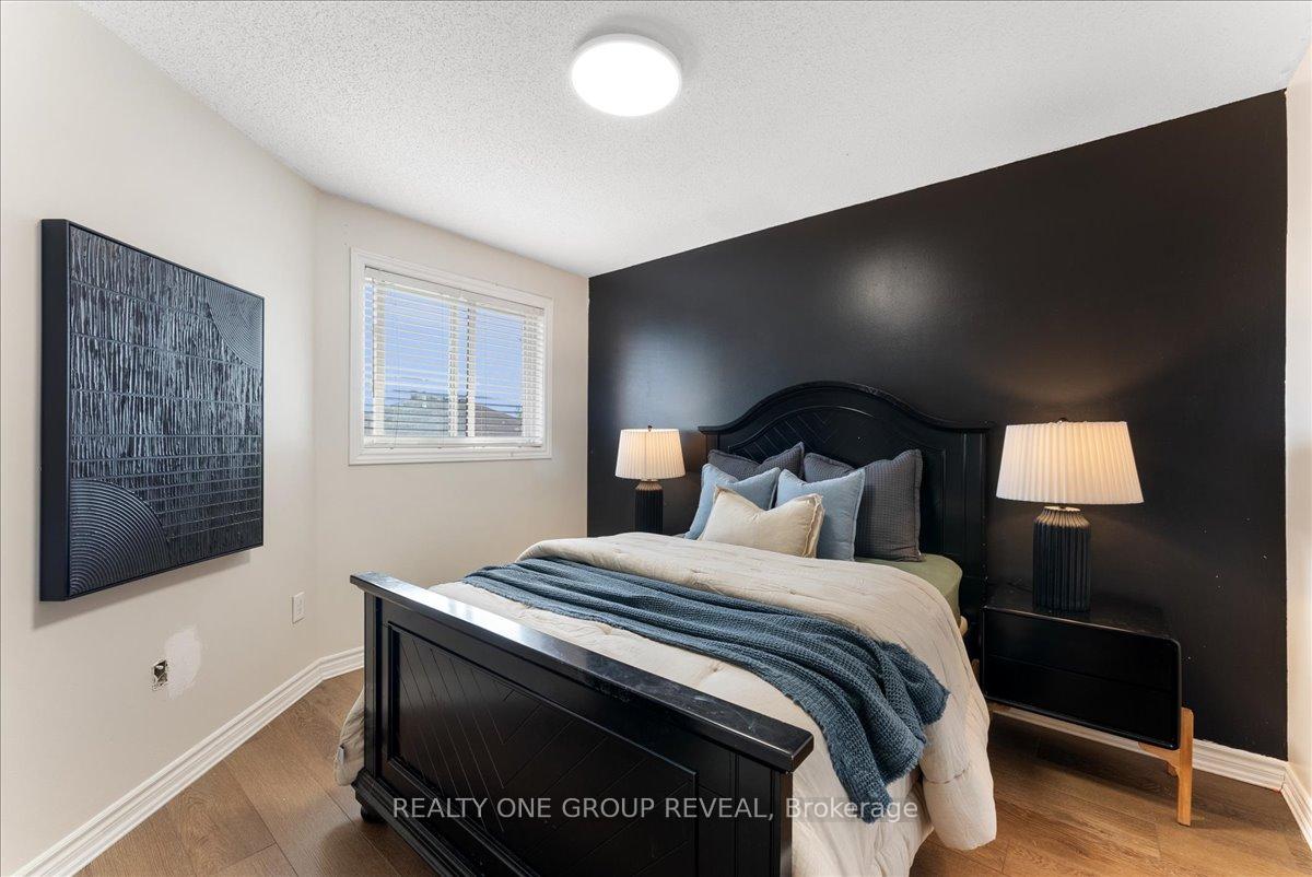 Photo 28 of 125 Dean Avenue, Barrie, Painswick South — HOMEH