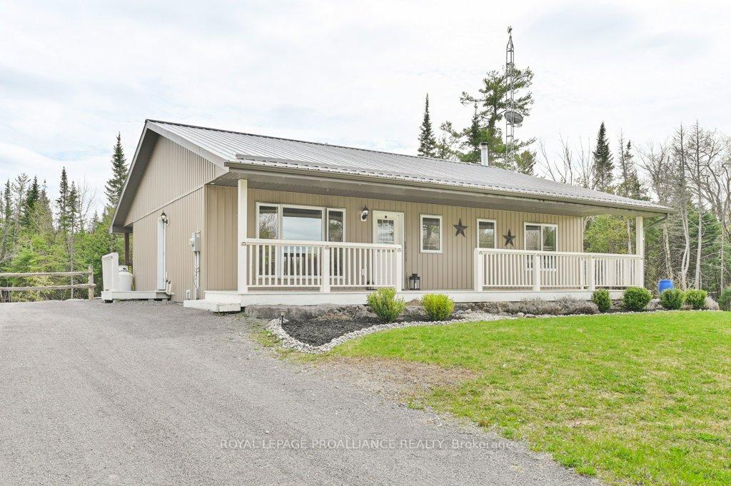 Photo 1 of 1554 Shannon Road, Tyendinaga, Tyendinaga Township — HOMEH