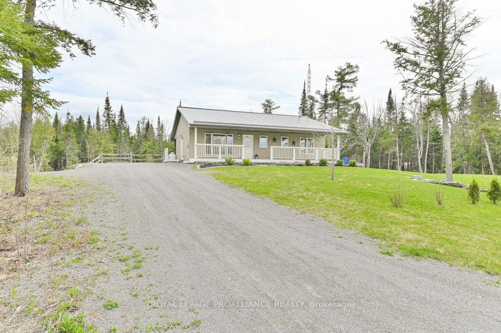 Photo 3 of 1554 Shannon Road, Tyendinaga, Tyendinaga Township — HOMEH
