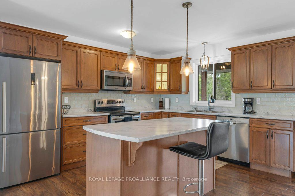 Photo 8 of 1554 Shannon Road, Tyendinaga, Tyendinaga Township — HOMEH