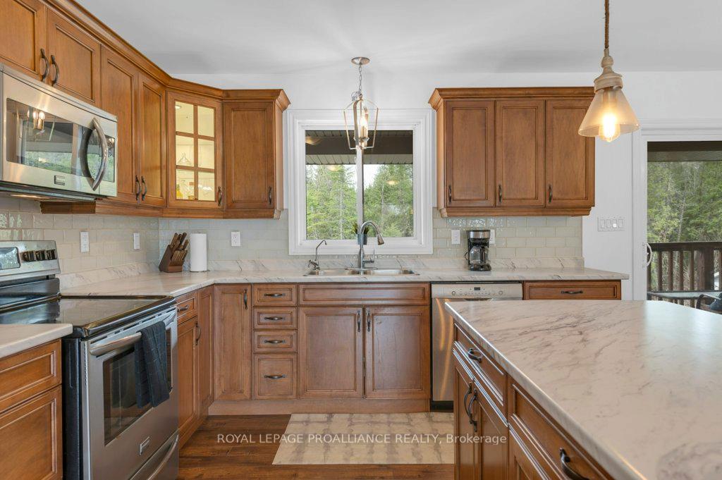 Photo 10 of 1554 Shannon Road, Tyendinaga, Tyendinaga Township — HOMEH