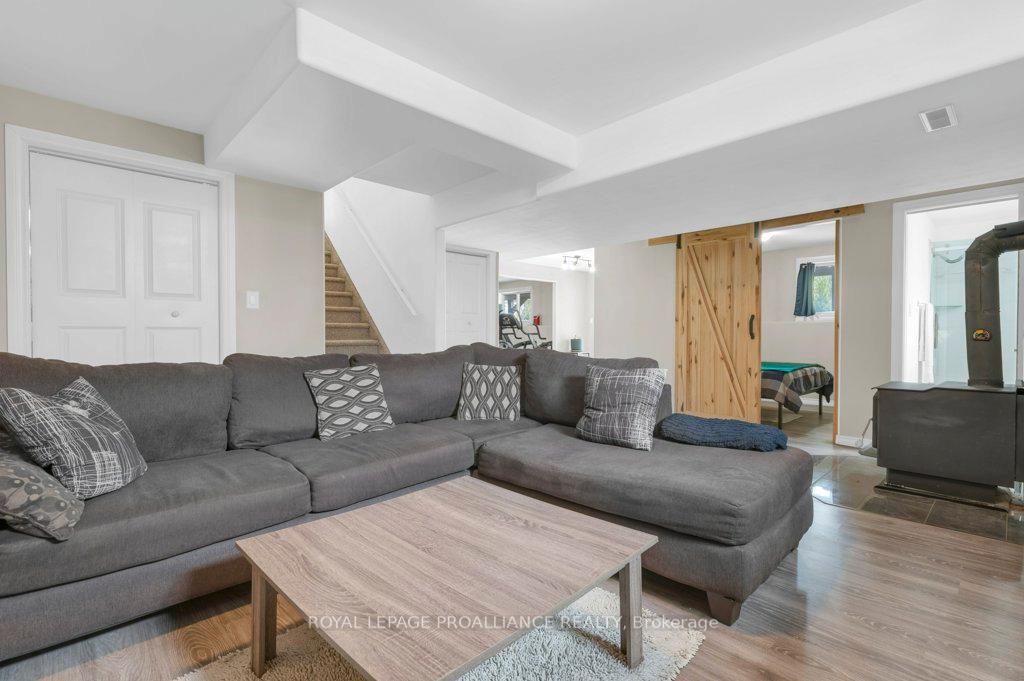 Photo 18 of 1554 Shannon Road, Tyendinaga, Tyendinaga Township — HOMEH