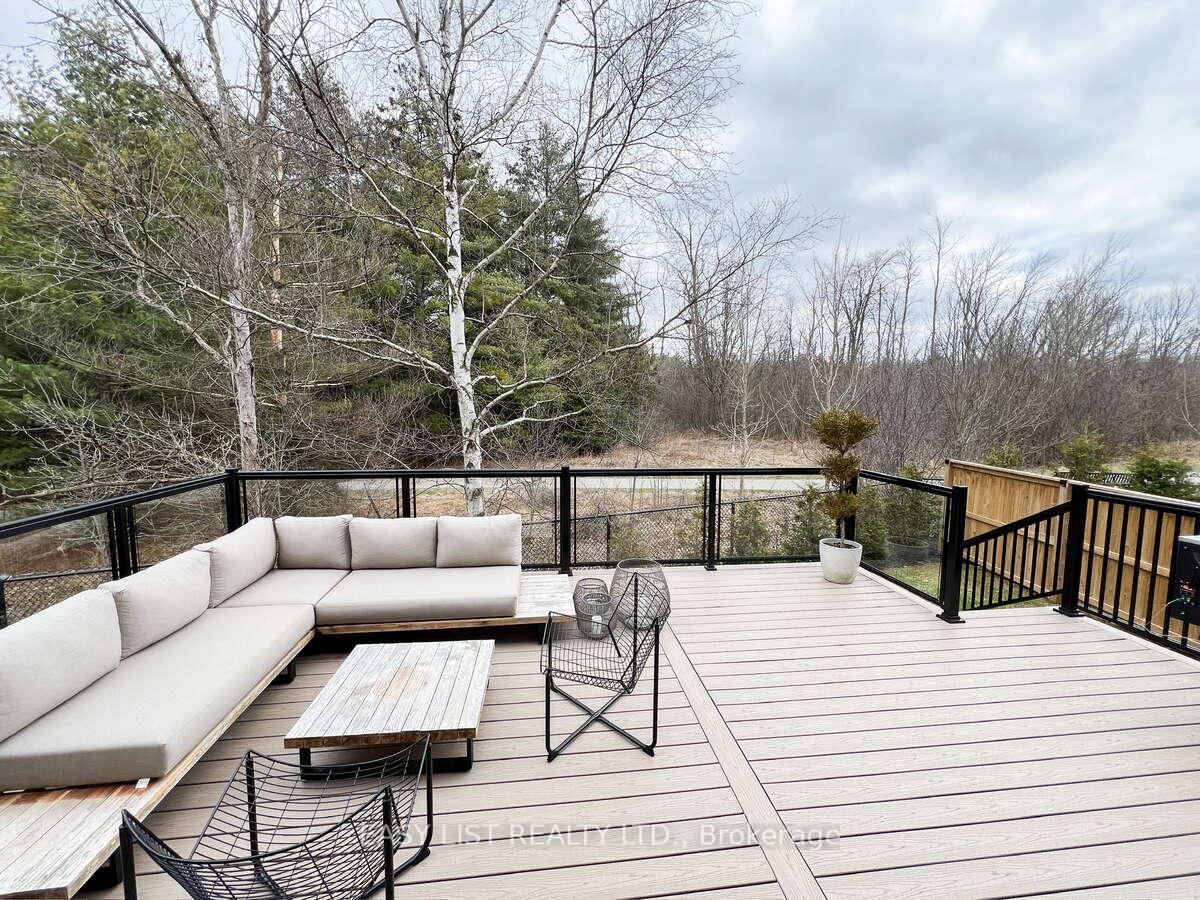 Photo 11 of 38 McIntyre Court, Guelph, Pineridge/Westminster Woods — HOMEH