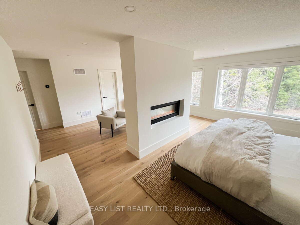 Photo 22 of 38 McIntyre Court, Guelph, Pineridge/Westminster Woods — HOMEH