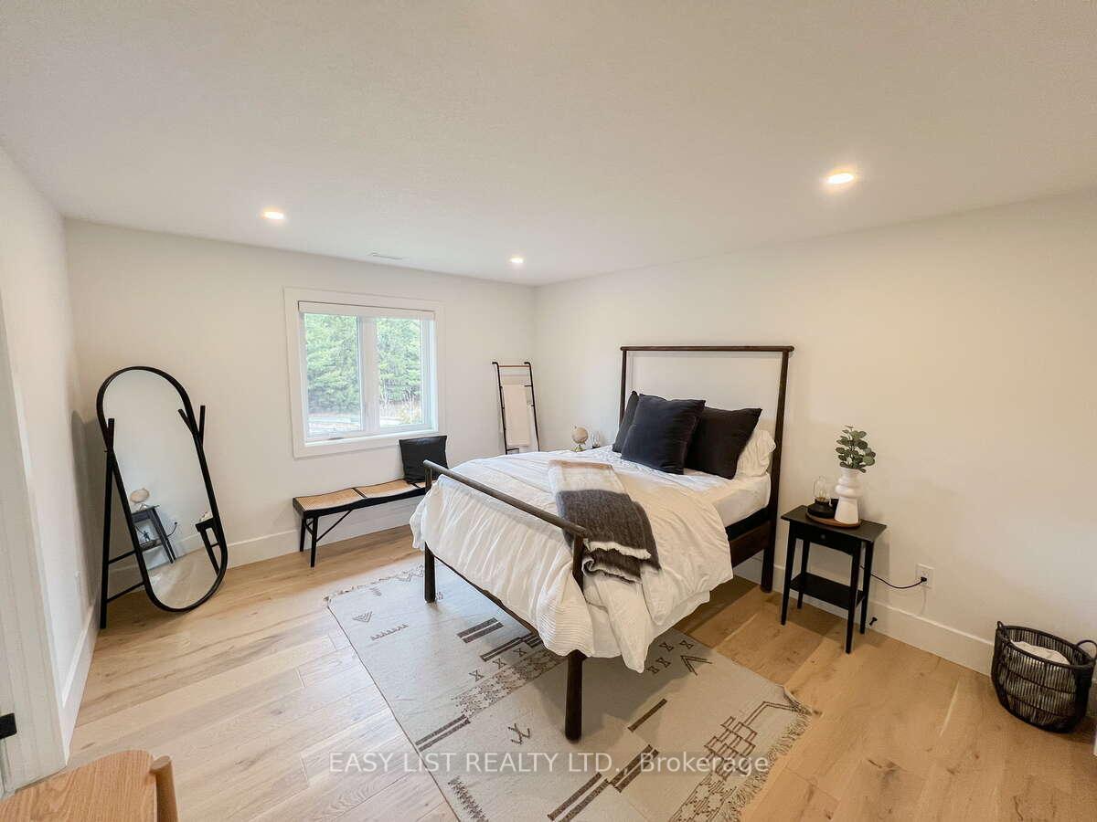 Photo 29 of 38 McIntyre Court, Guelph, Pineridge/Westminster Woods — HOMEH