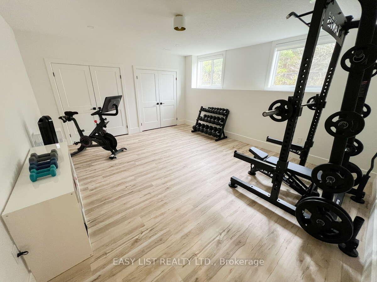 Photo 35 of 38 McIntyre Court, Guelph, Pineridge/Westminster Woods — HOMEH