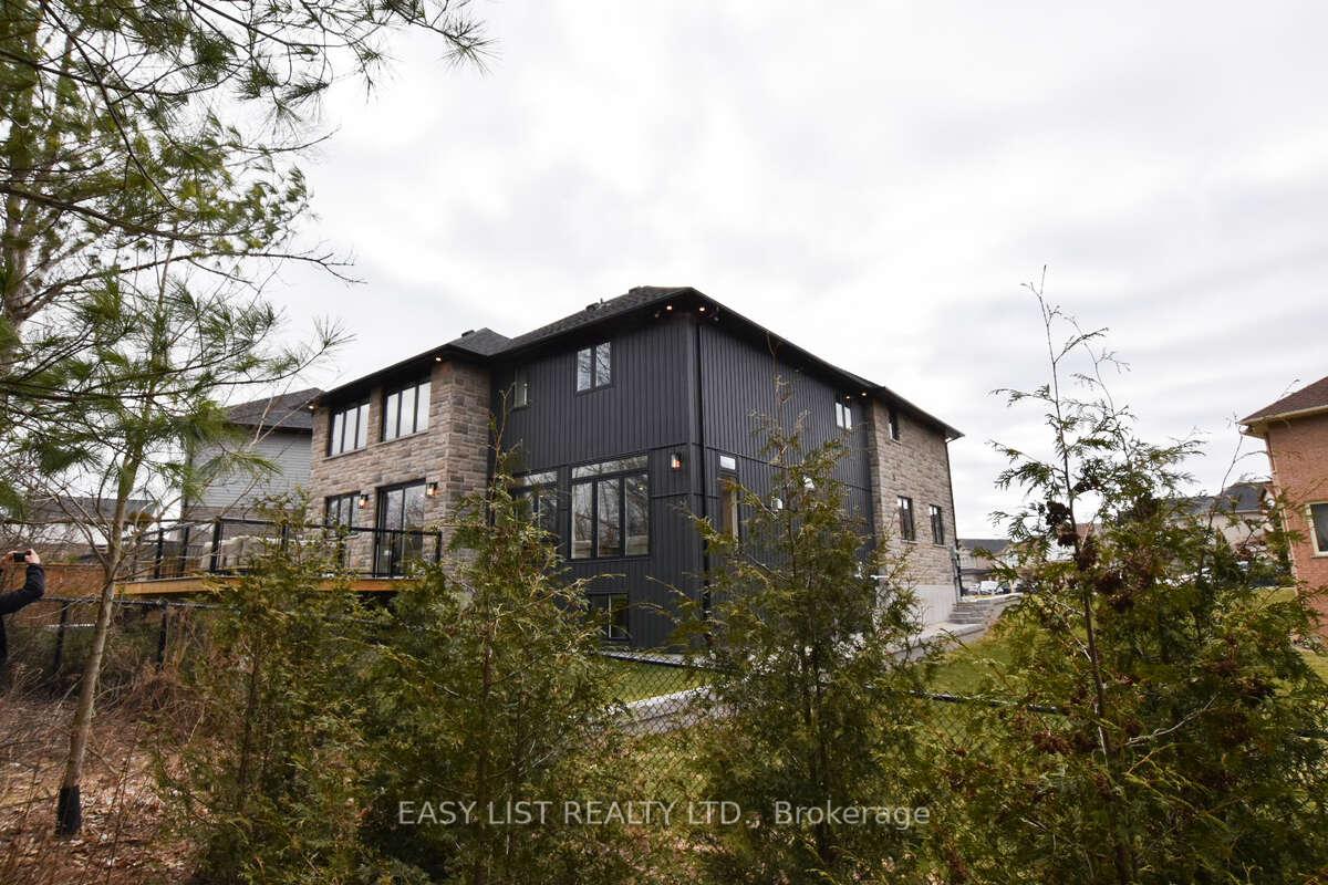 Photo 39 of 38 McIntyre Court, Guelph, Pineridge/Westminster Woods — HOMEH