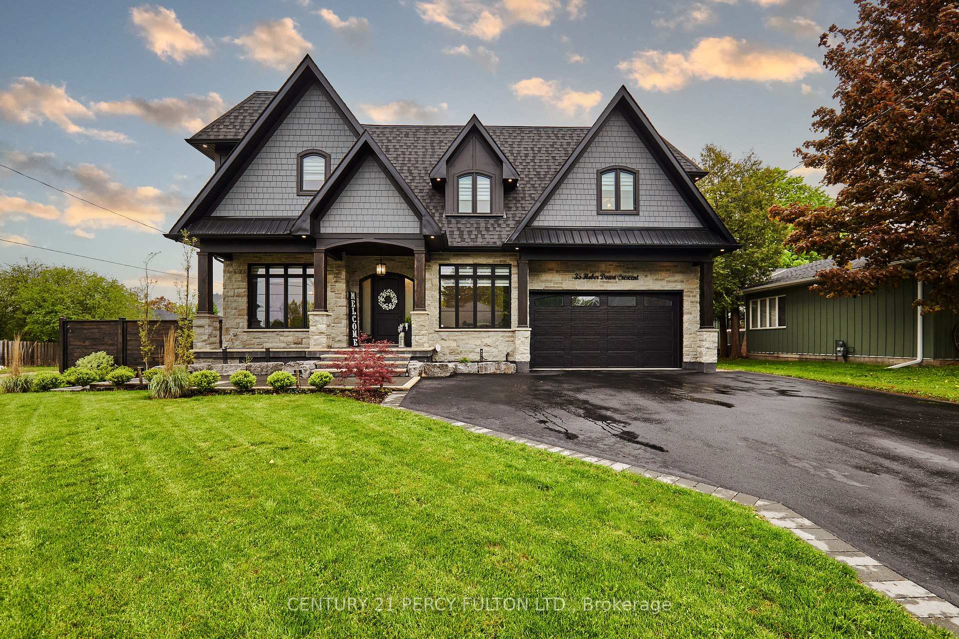 Front of 35 Heber Down Crescent