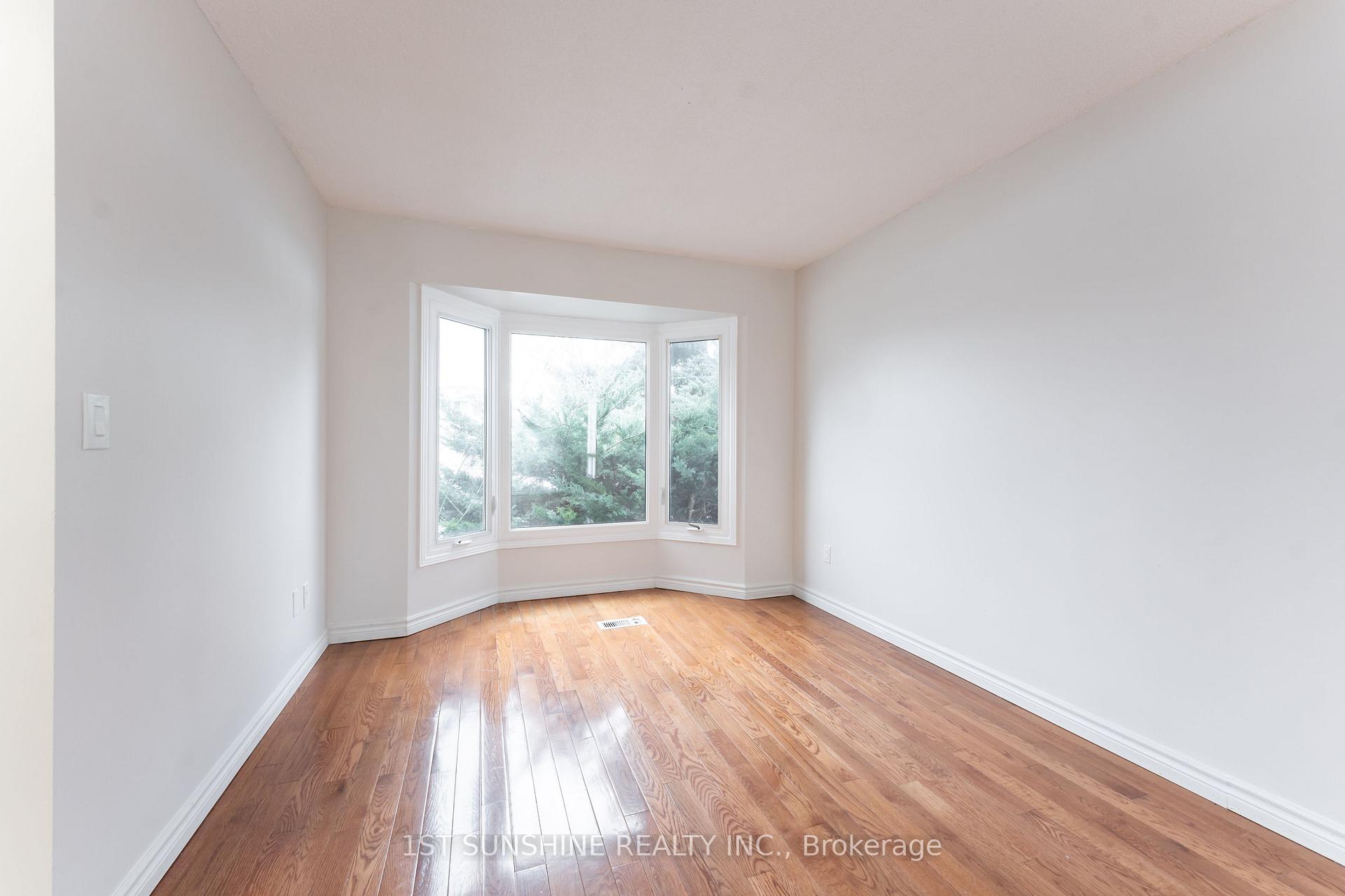 Photo 2 of 58 Novoco Drive, Hamilton, Gilbert — HOMEH