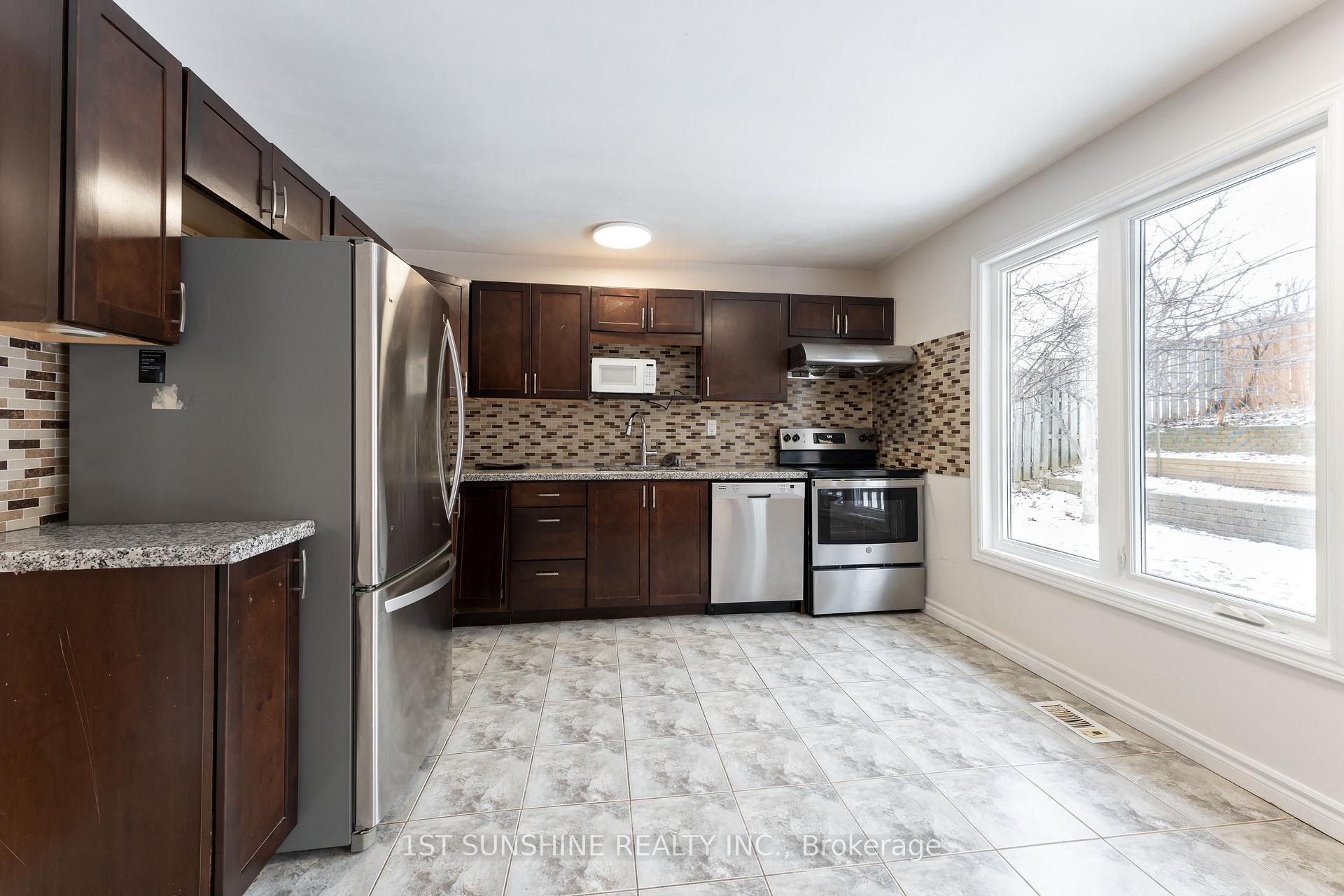 Photo 14 of 58 Novoco Drive, Hamilton, Gilbert — HOMEH