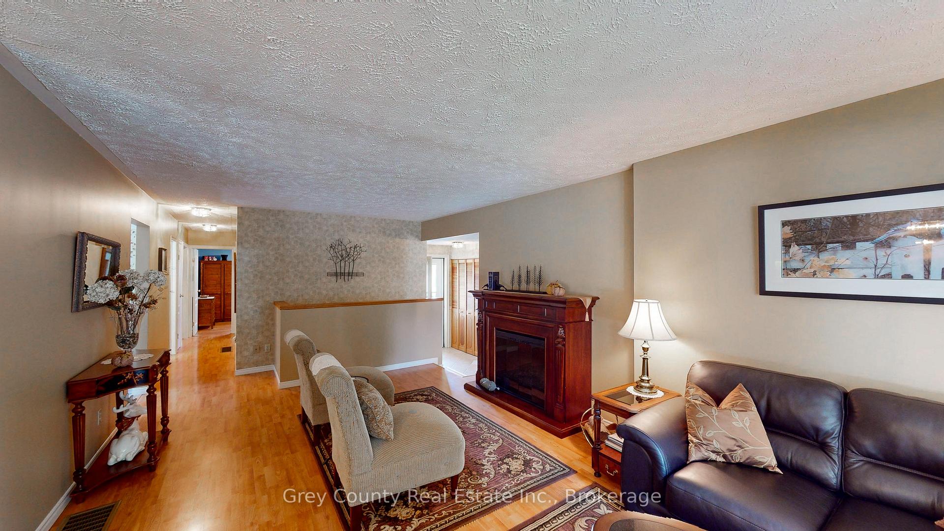 Photo 12 of 63 Grayview Drive, Grey Highlands — HOMEH
