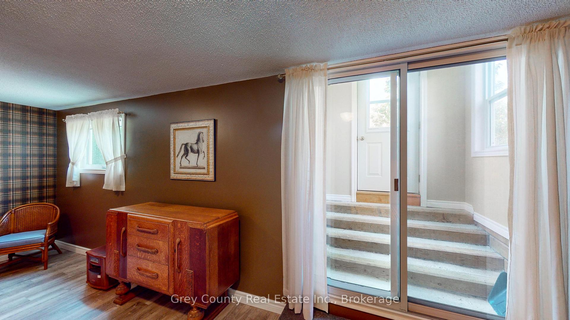 Photo 32 of 63 Grayview Drive, Grey Highlands — HOMEH