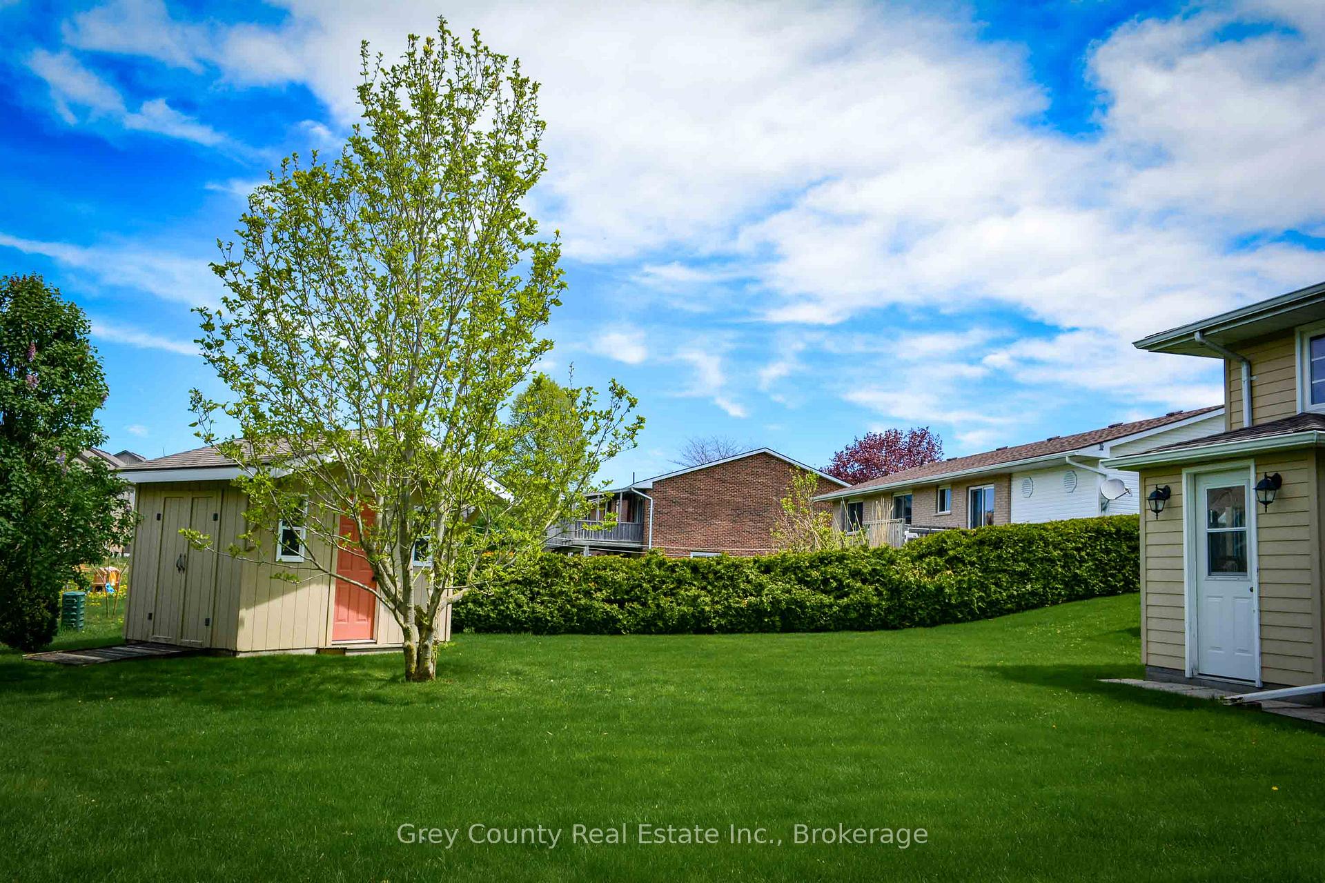 Photo 45 of 63 Grayview Drive, Grey Highlands — HOMEH