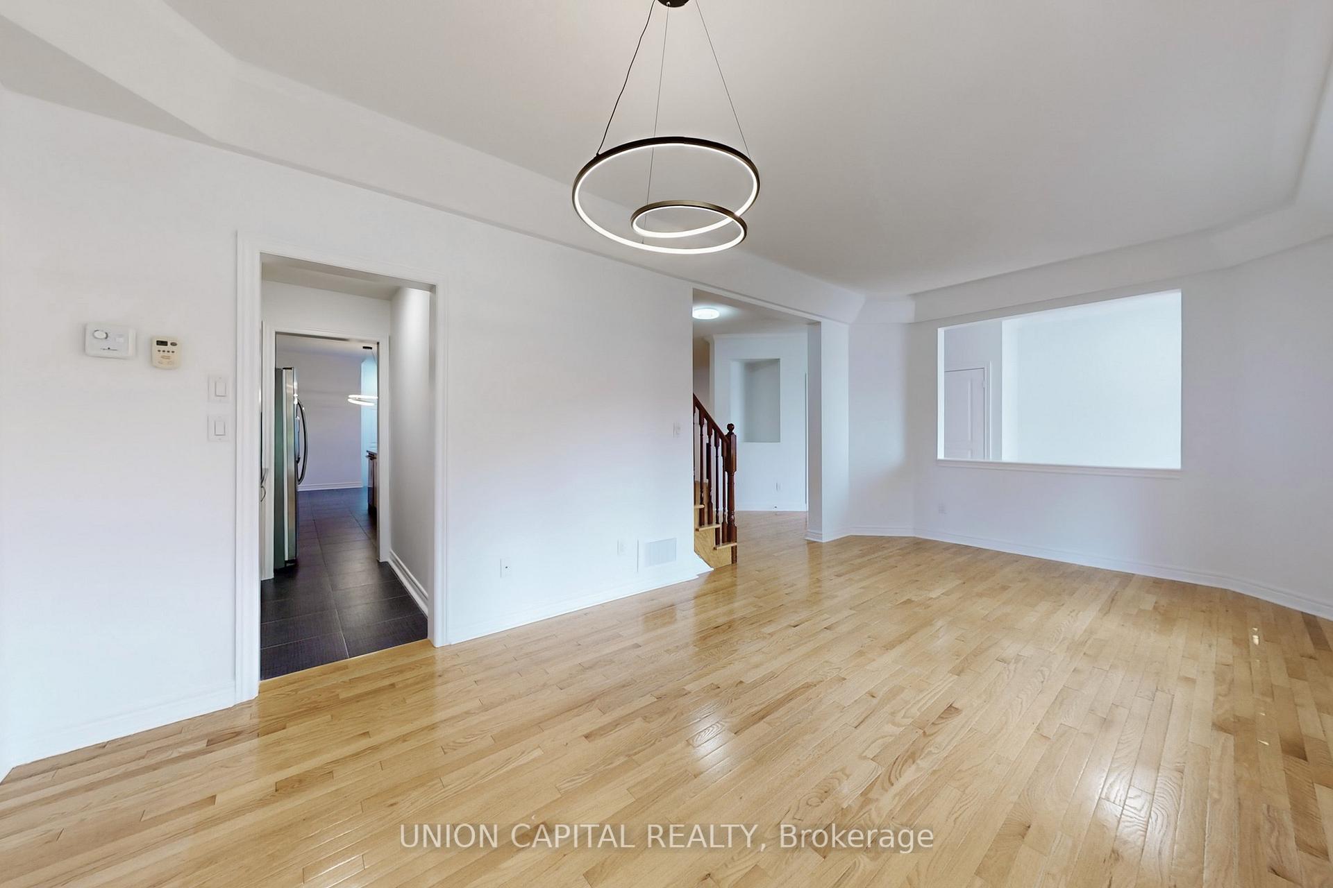 Photo 6 of 28 Rock Garden Street, Markham, Cornell — HOMEH