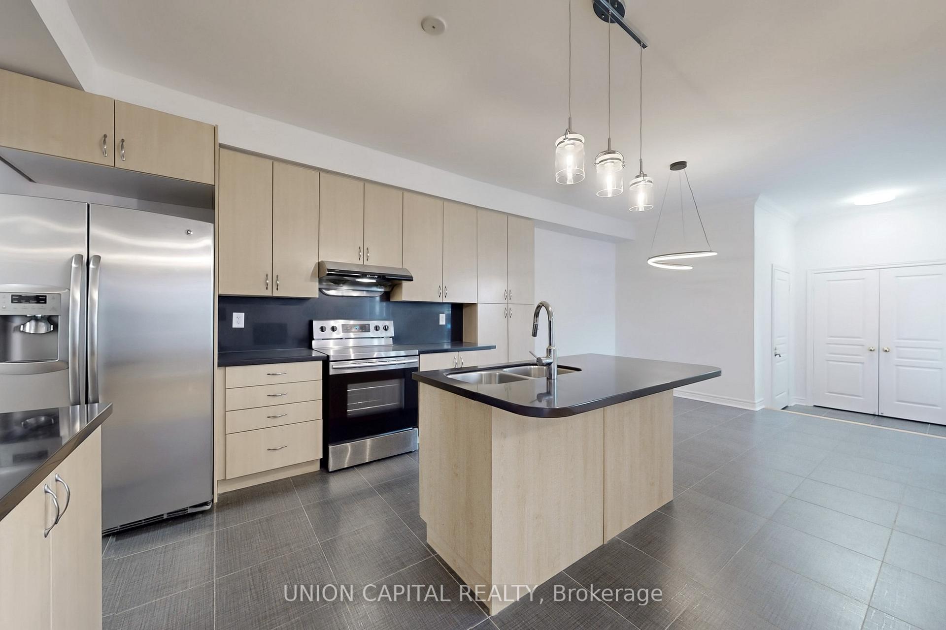Photo 12 of 28 Rock Garden Street, Markham, Cornell — HOMEH