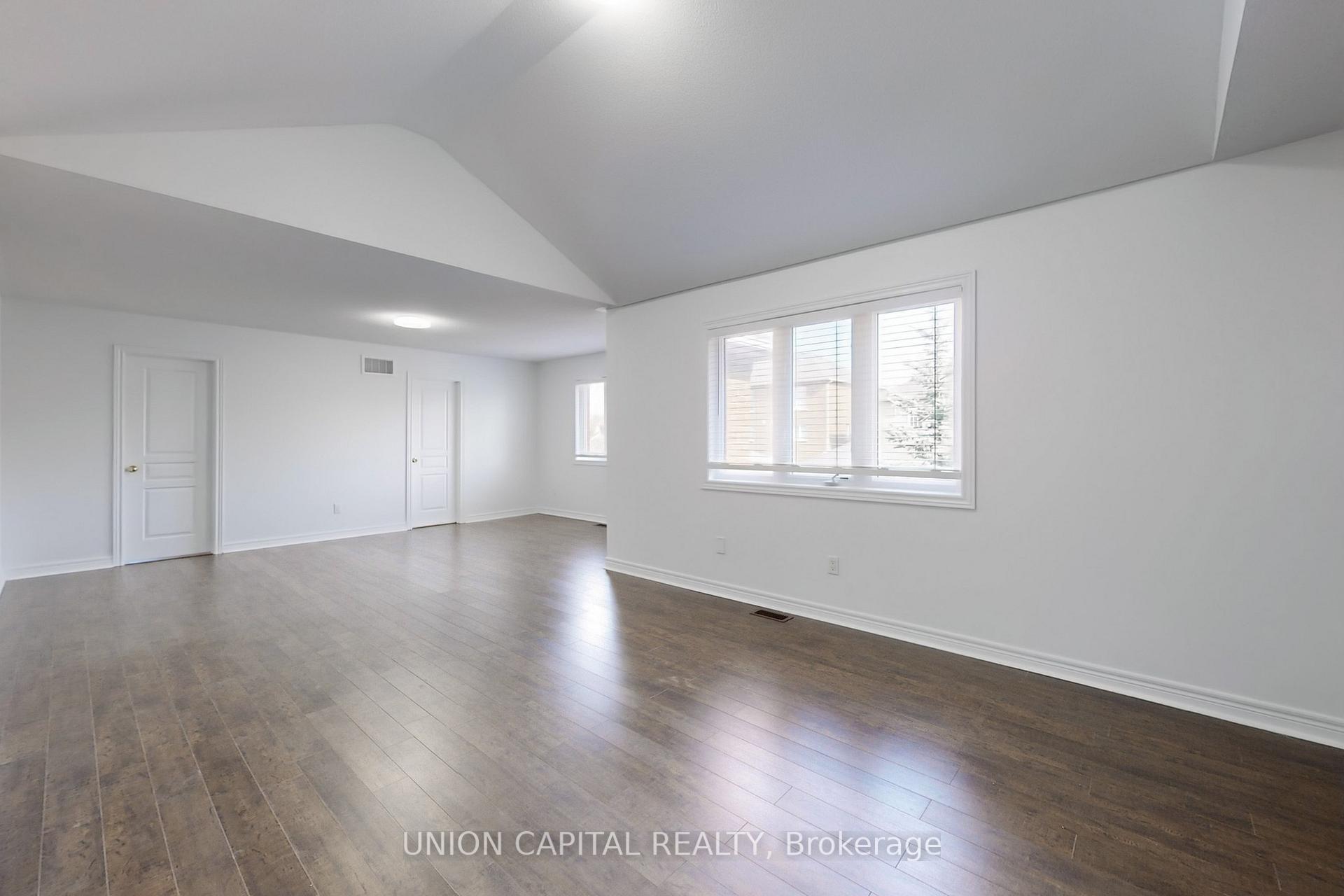 Photo 20 of 28 Rock Garden Street, Markham, Cornell — HOMEH