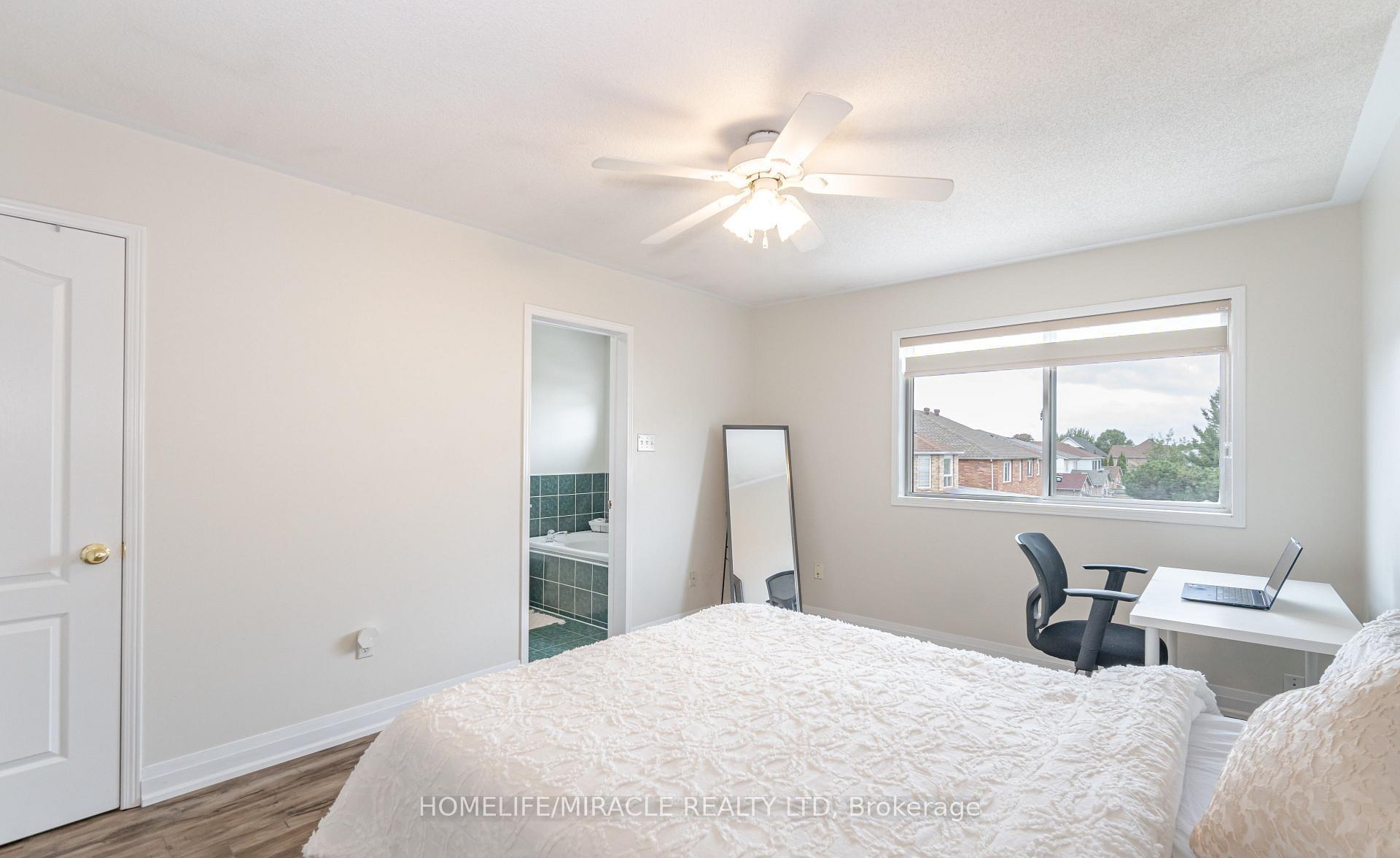 Photo 23 of 10 Hackberry Gate, Brampton, Sandringham-Wellington North — HOMEH