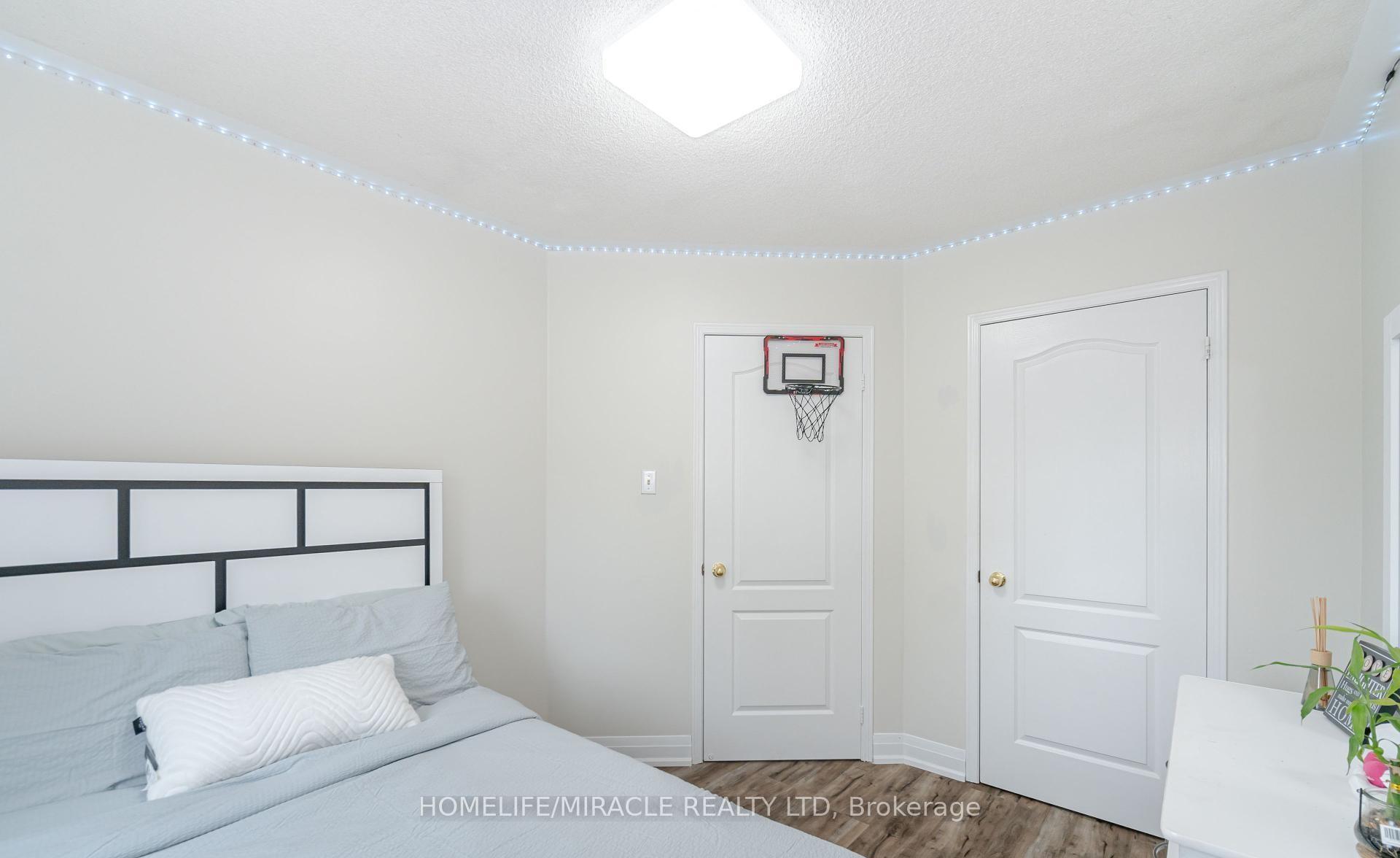 Photo 29 of 10 Hackberry Gate, Brampton, Sandringham-Wellington North — HOMEH