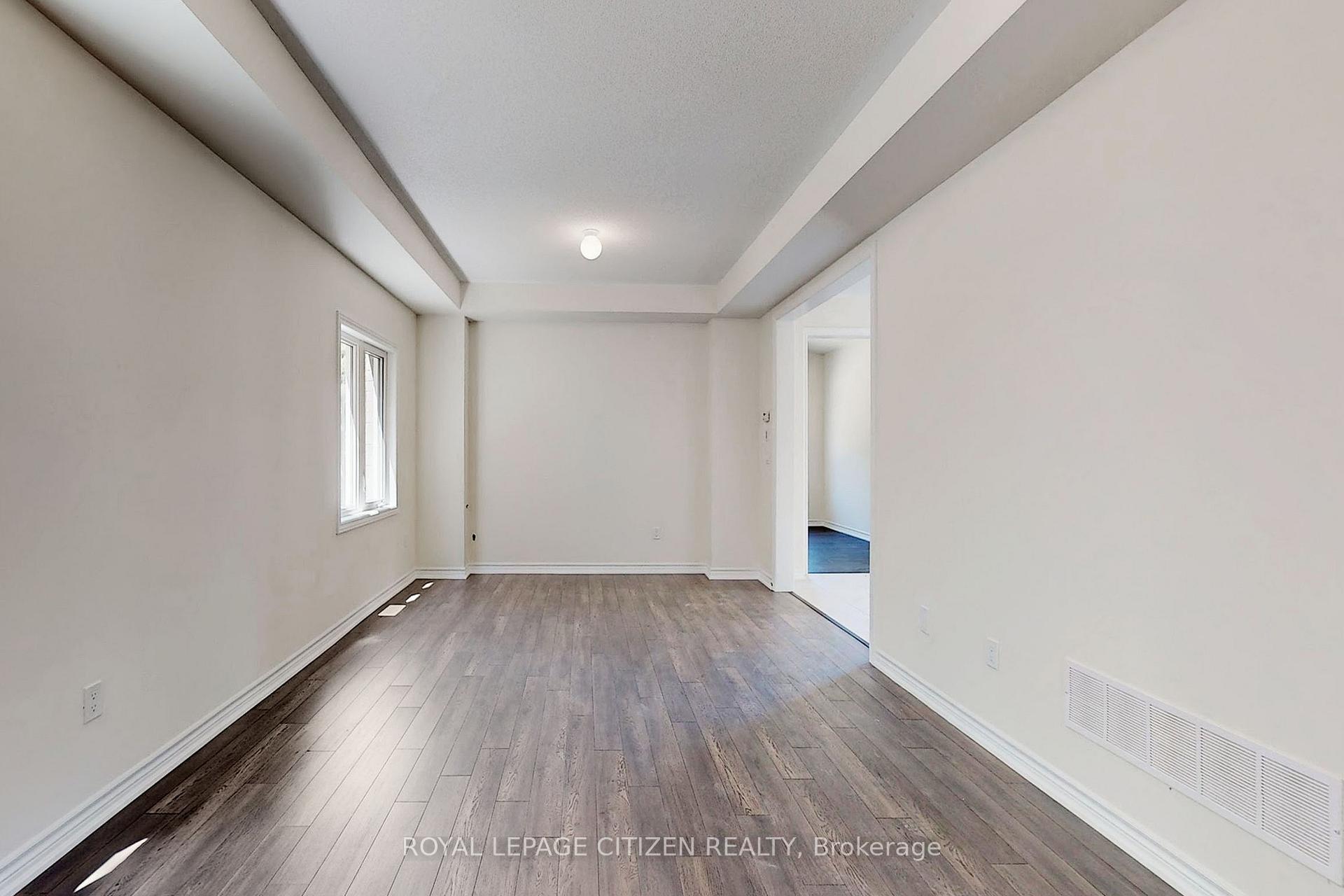 Photo 3 of 122 Hawkins Street, Georgina, Sutton & Jackson's Point — HOMEH