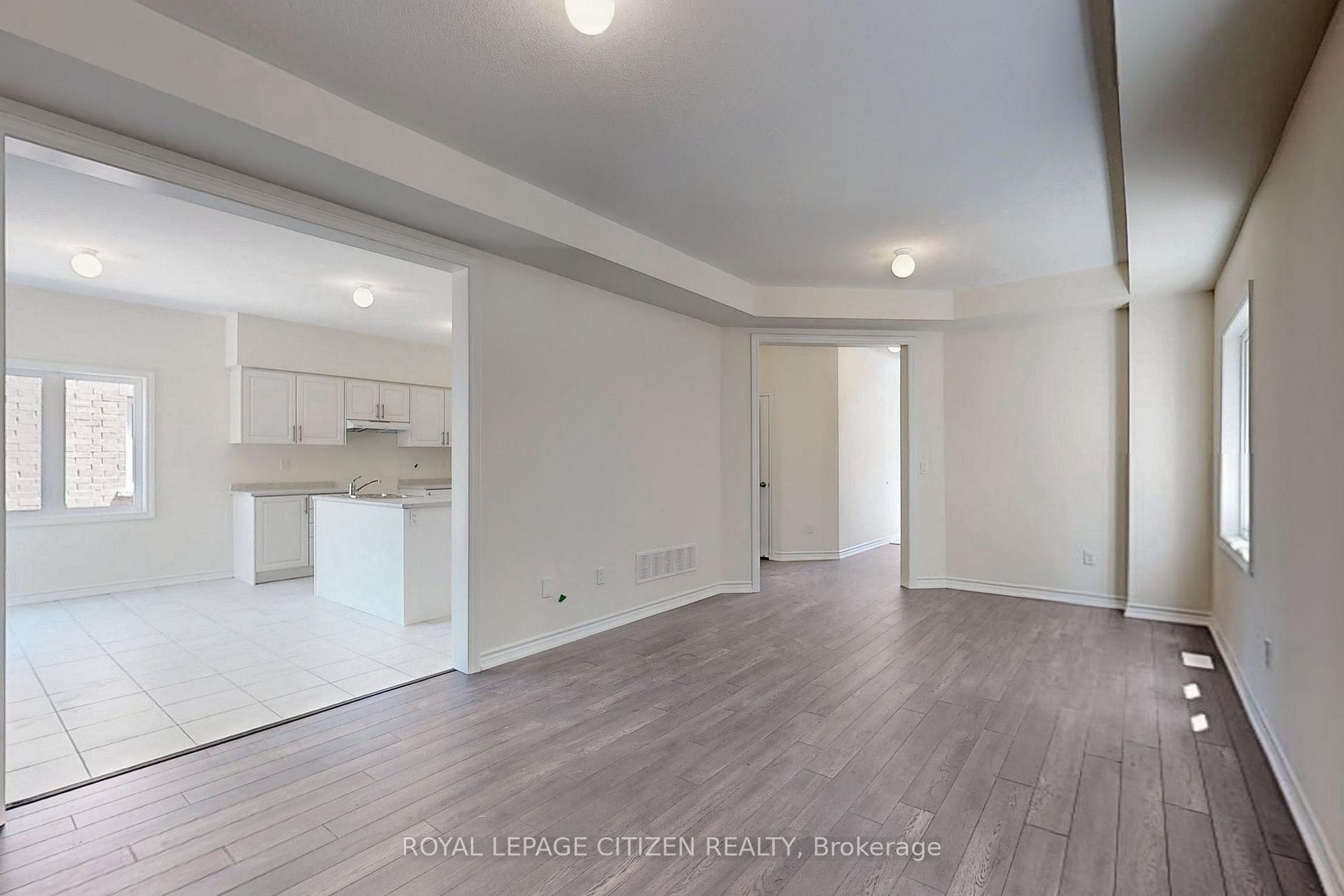Photo 4 of 122 Hawkins Street, Georgina, Sutton & Jackson's Point — HOMEH