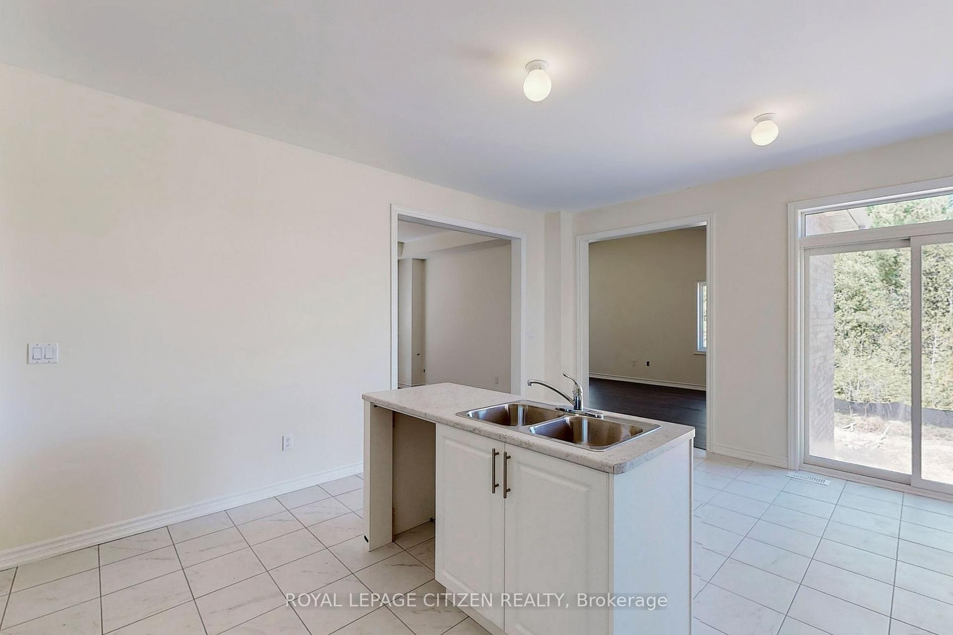 Photo 7 of 122 Hawkins Street, Georgina, Sutton & Jackson's Point — HOMEH