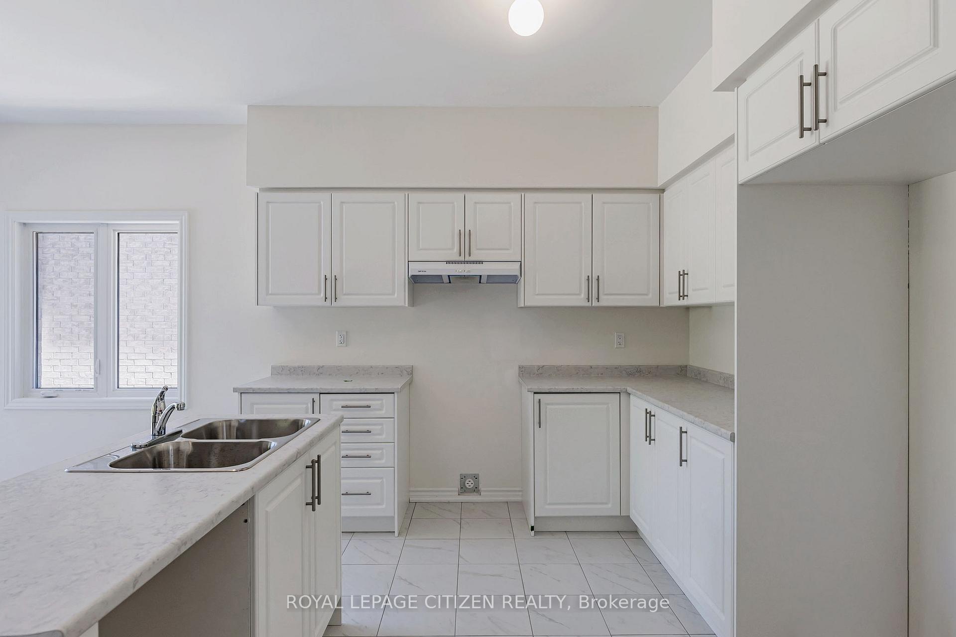 Photo 9 of 122 Hawkins Street, Georgina, Sutton & Jackson's Point — HOMEH