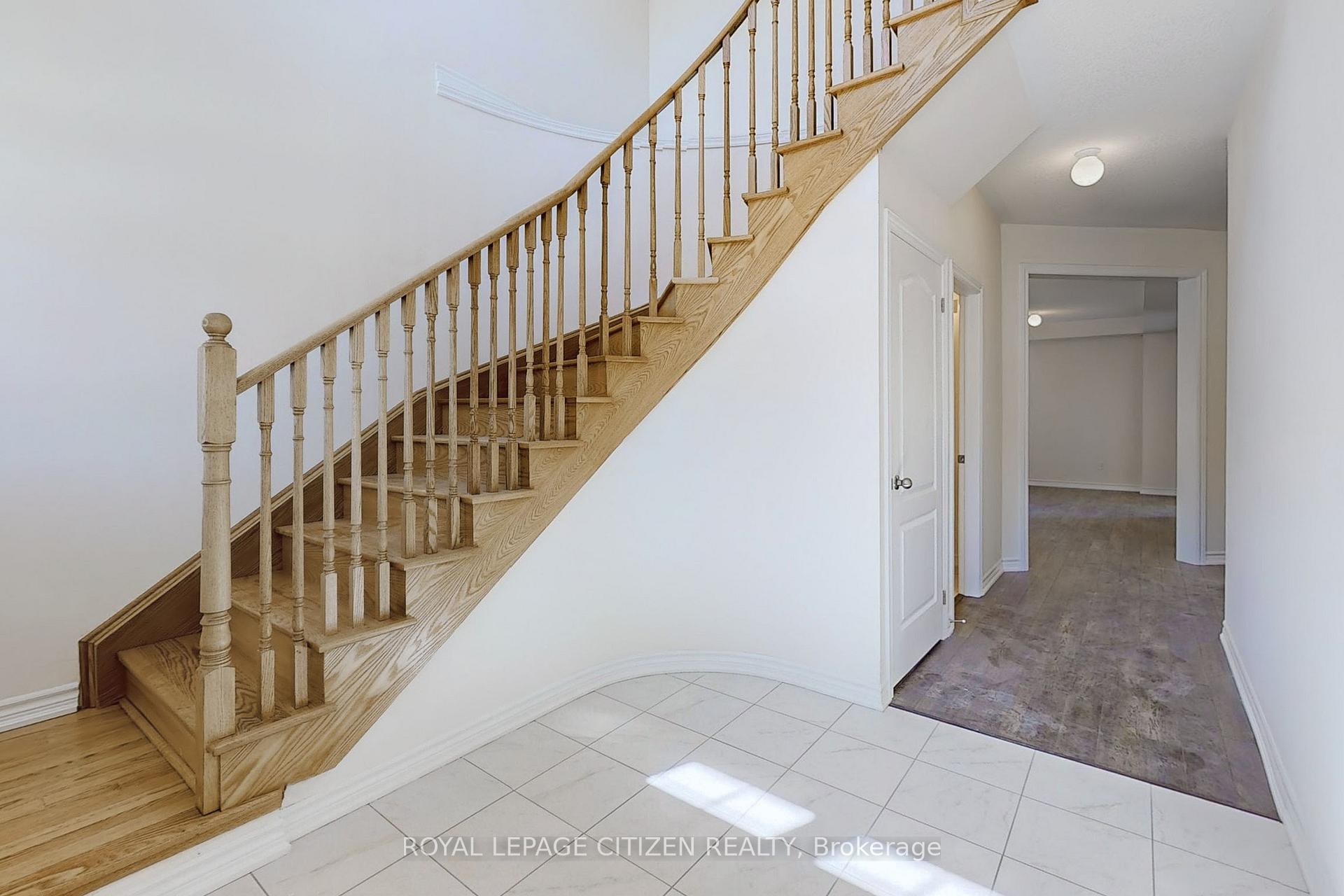 Photo 20 of 122 Hawkins Street, Georgina, Sutton & Jackson's Point — HOMEH