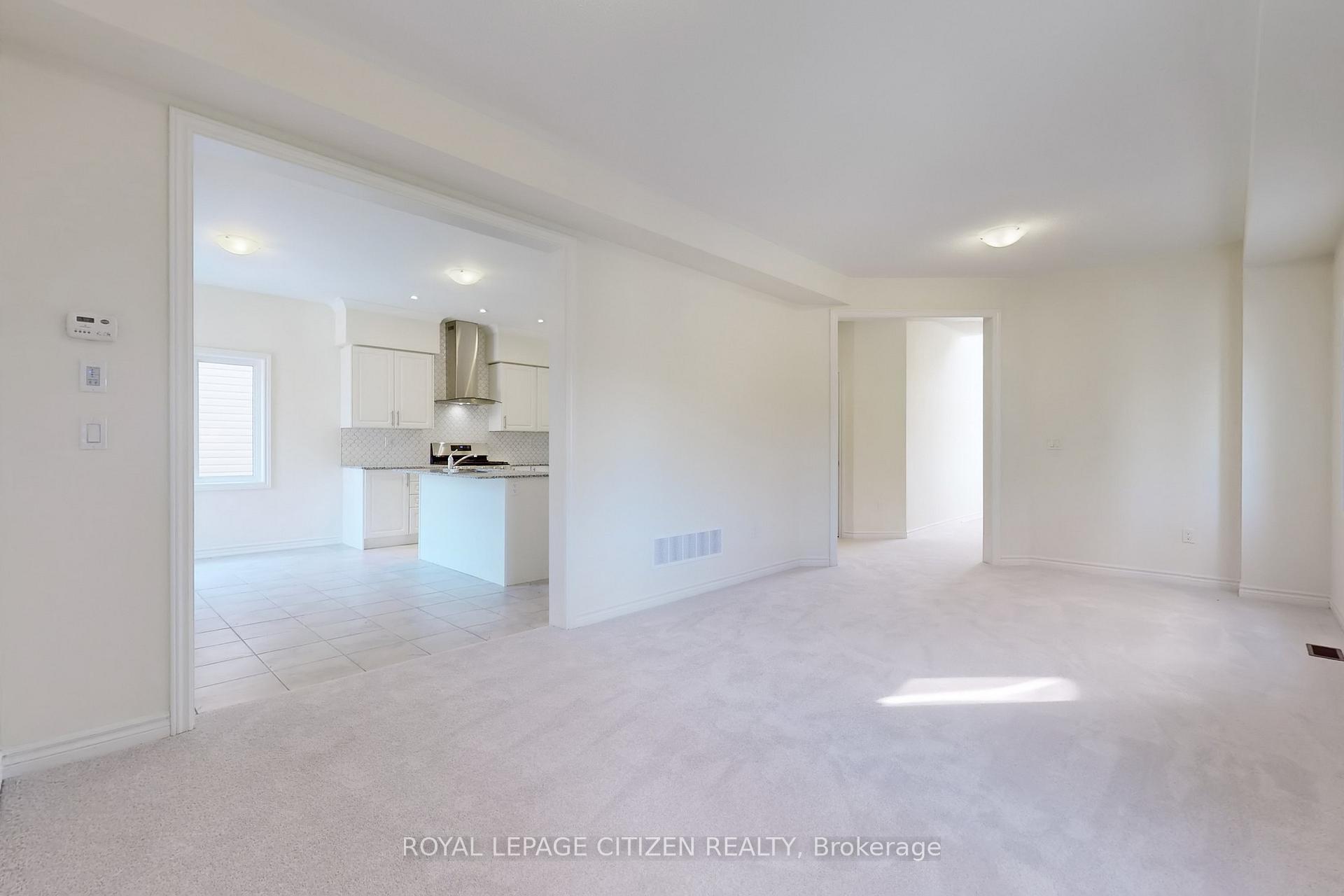 Photo 4 of 156 Hawkins Street, Georgina, Sutton & Jackson's Point — HOMEH