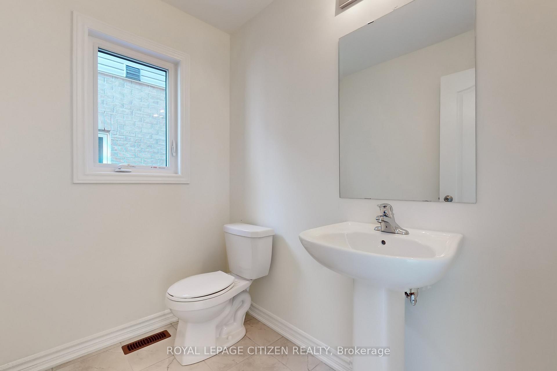 Photo 16 of 156 Hawkins Street, Georgina, Sutton & Jackson's Point — HOMEH
