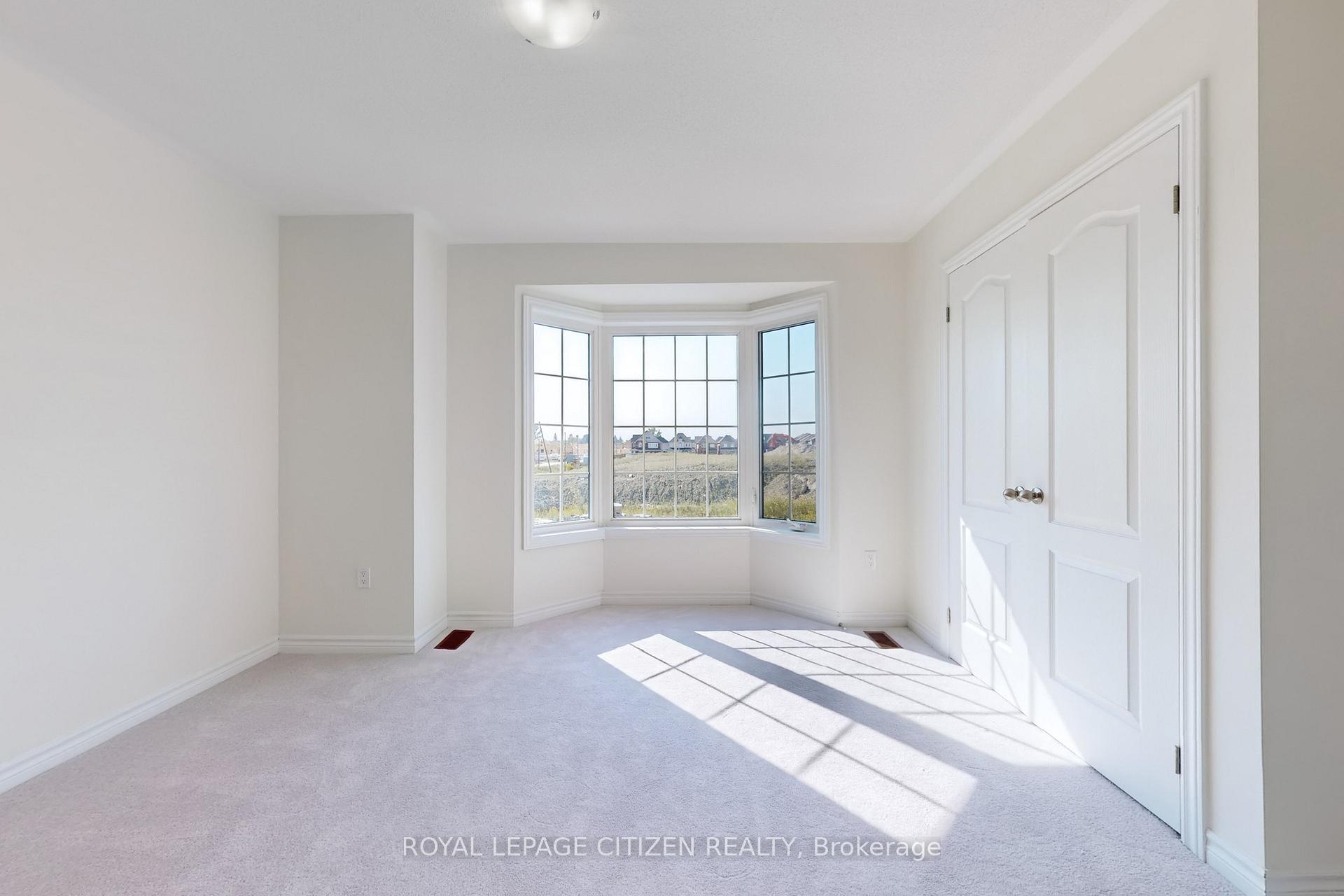 Photo 31 of 156 Hawkins Street, Georgina, Sutton & Jackson's Point — HOMEH