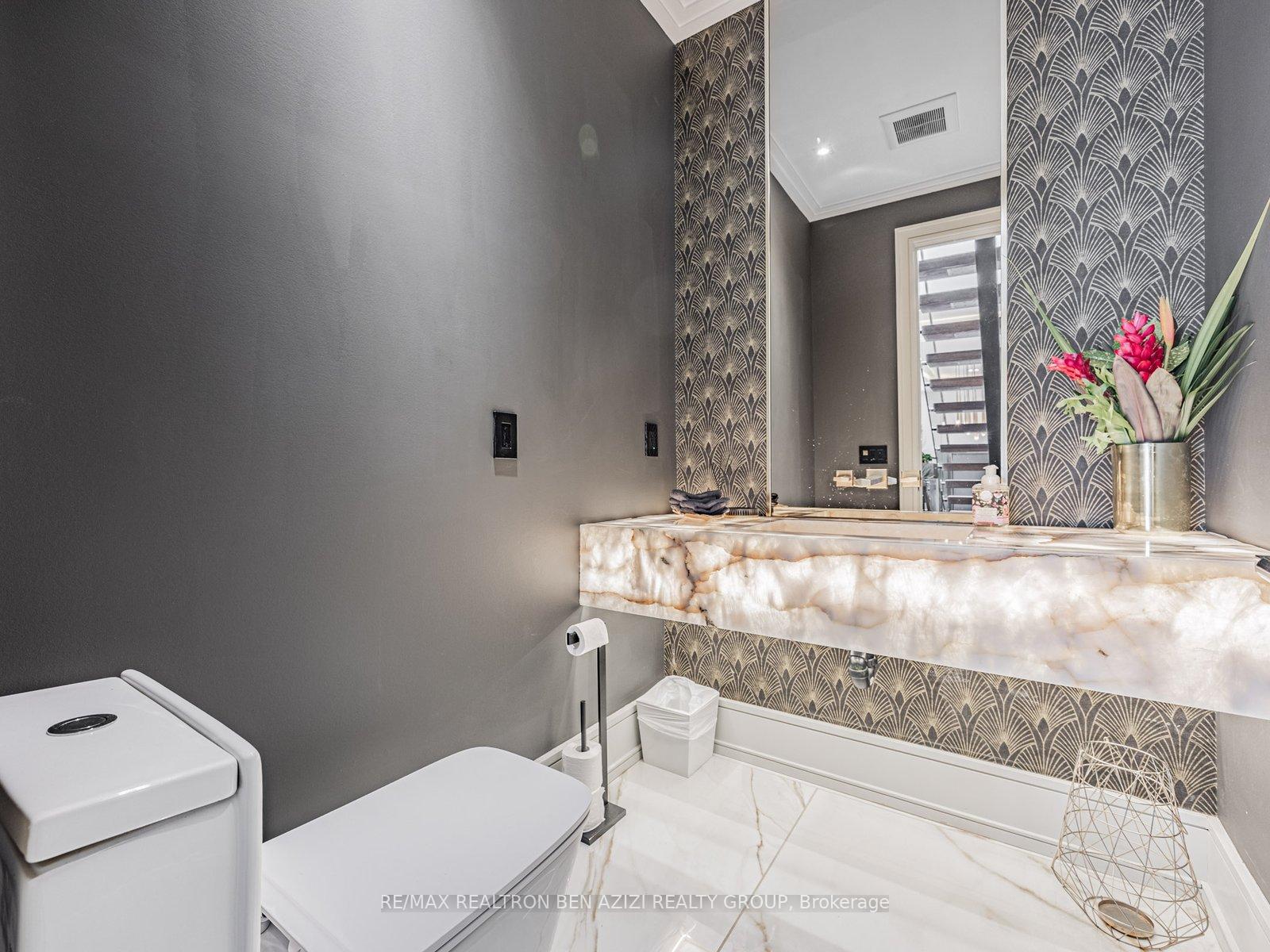 Photo 16 of 323 Melrose Avenue, Toronto, Lawrence Park North — HOMEH