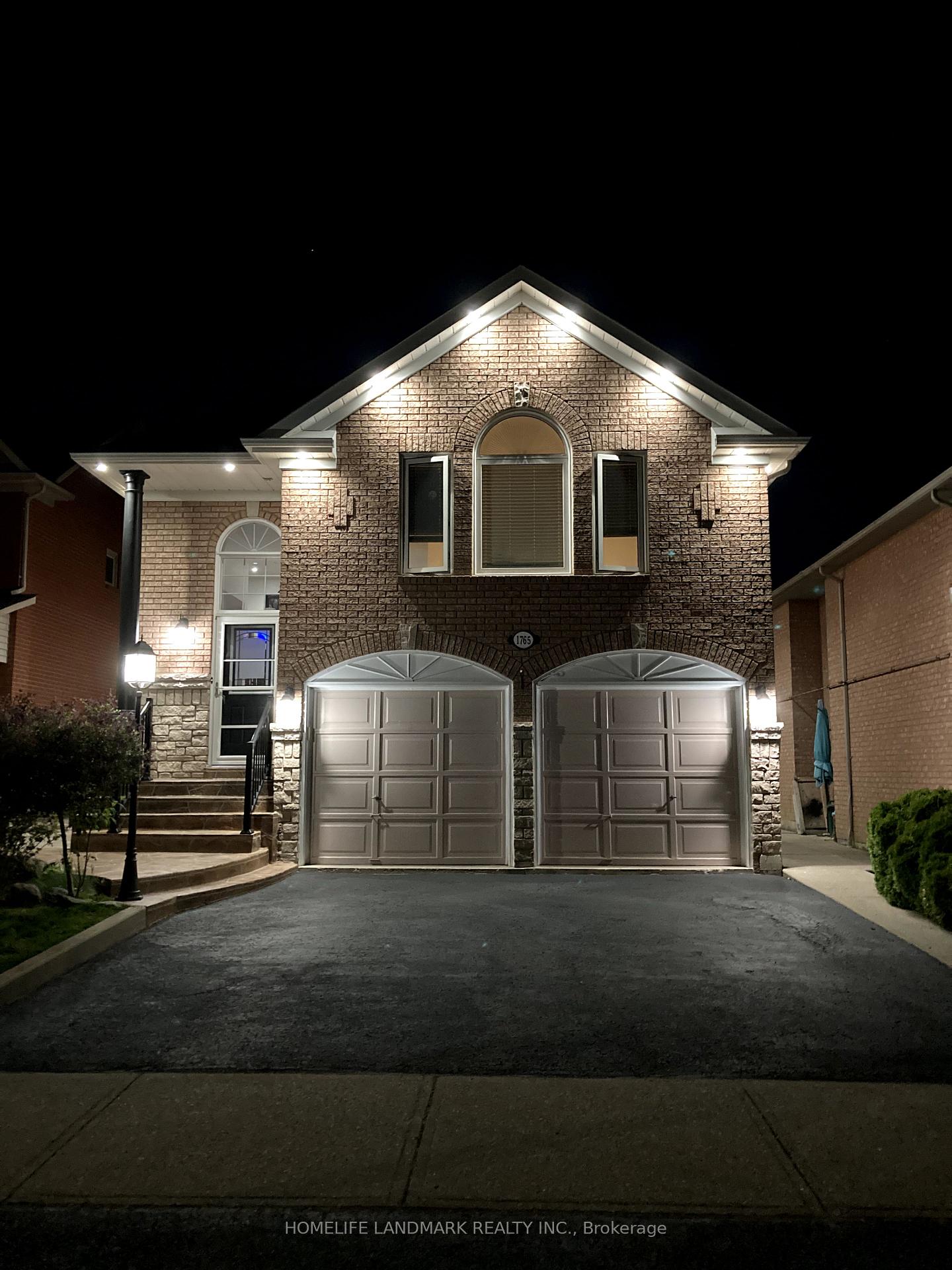 Photo 3 of 1765 Silver Maple Drive, Pickering, Amberlea — HOMEH