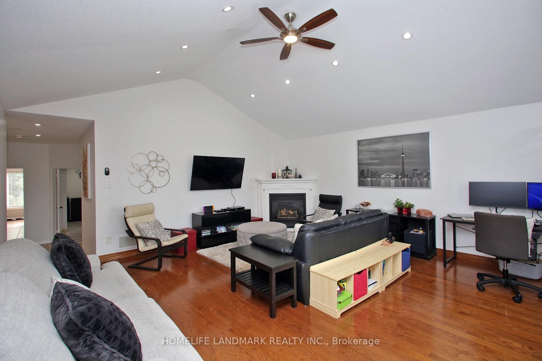 Photo 19 of 1765 Silver Maple Drive, Pickering, Amberlea — HOMEH