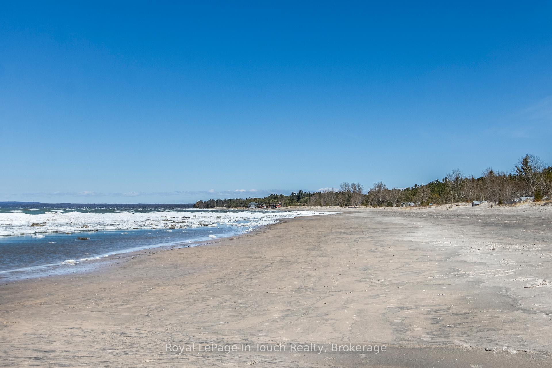 Photo 2 of 1751 Tiny Beaches Road S, Tiny, Rural Tiny — HOMEH