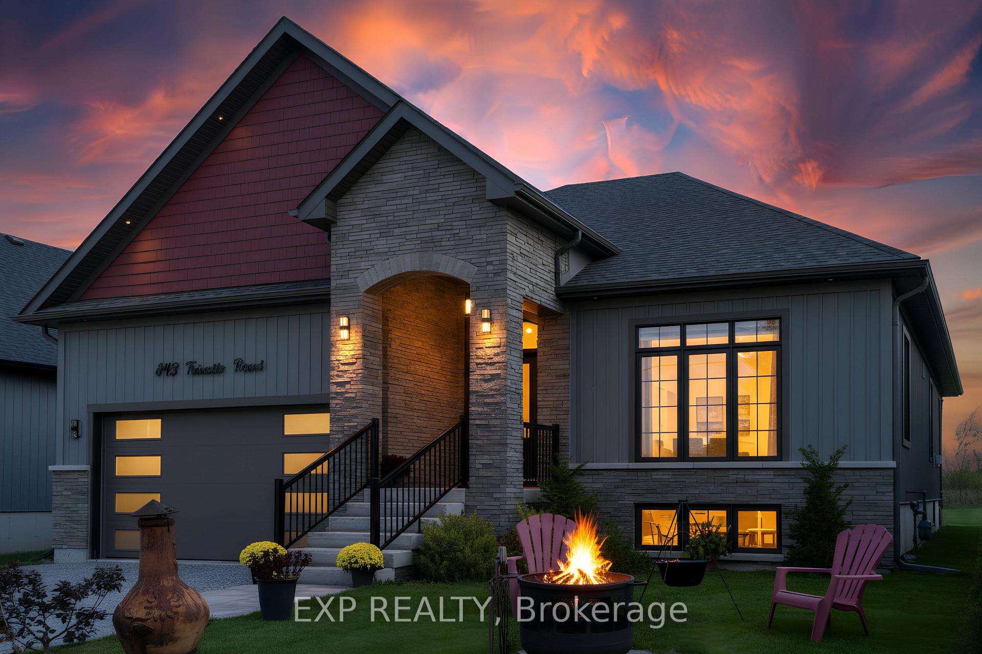 Photo 1 of 843 Trivetts Road E, Georgina, Historic Lakeshore Communities — HOMEH