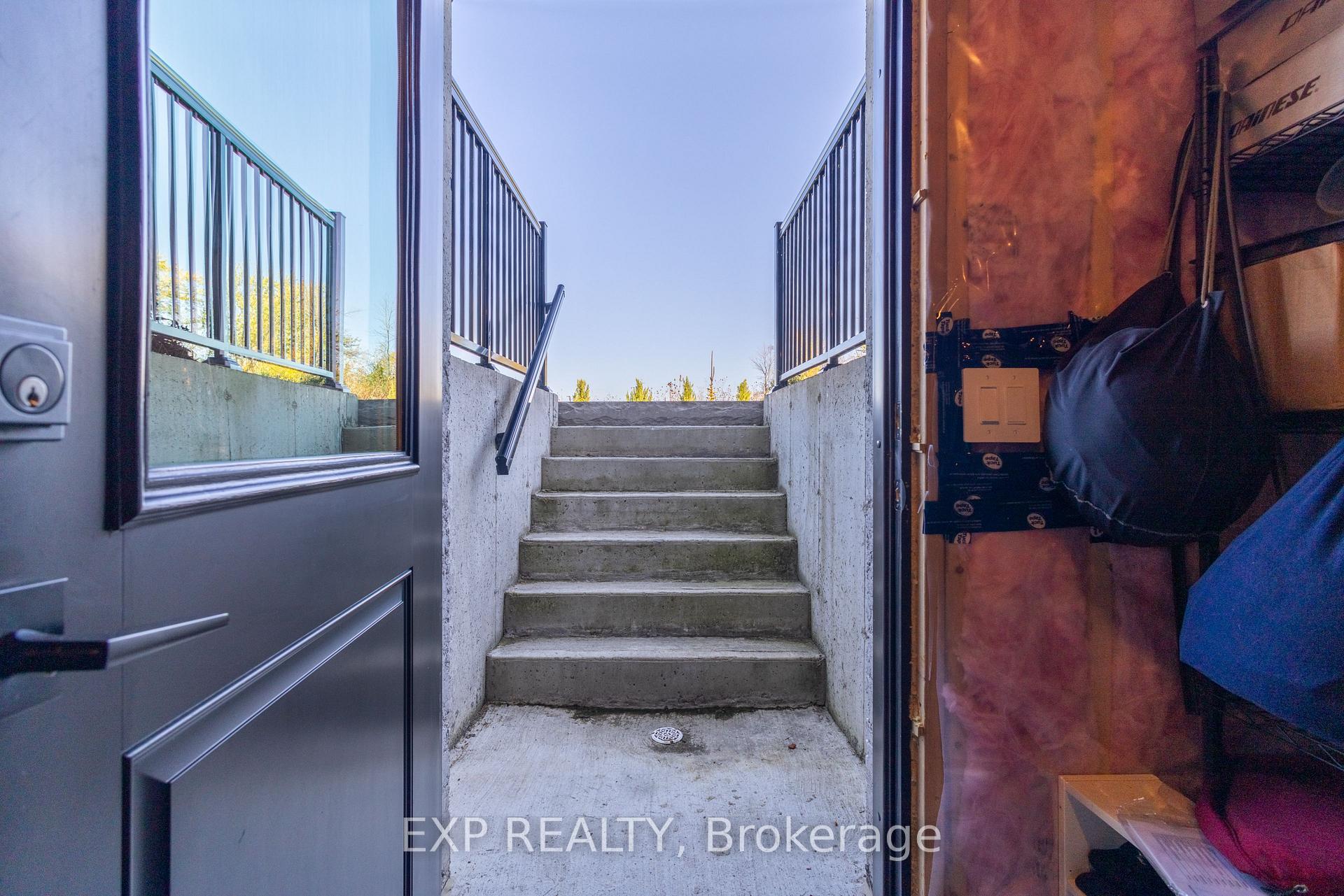 Photo 17 of 843 Trivetts Road E, Georgina, Historic Lakeshore Communities — HOMEH