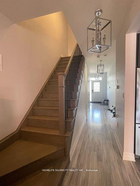Photo 3 of 4308 Shuttleworth Drive, Niagara Falls, Chippawa — HOMEH