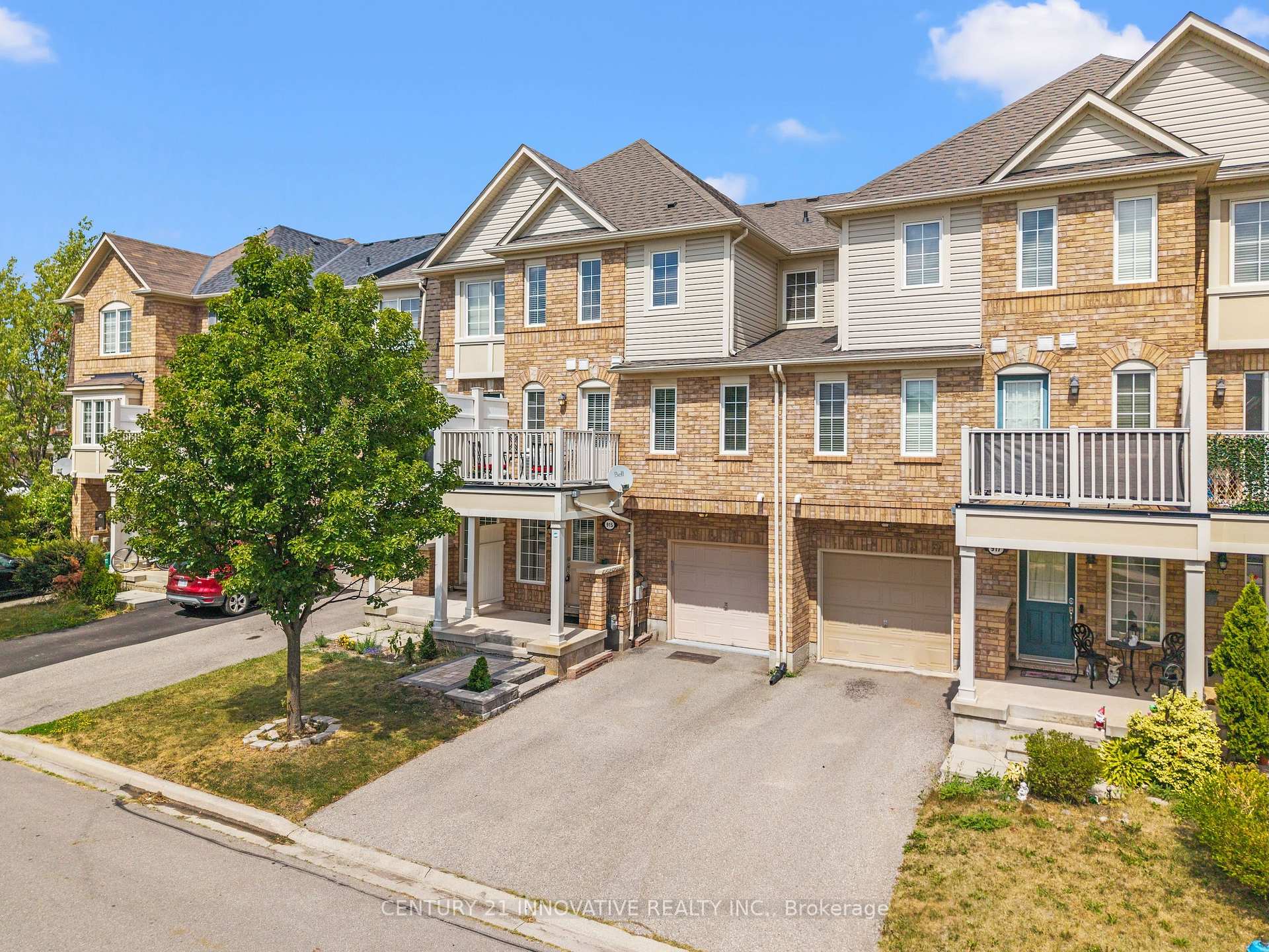 Photo 8 of 915 Hasselfeldt Heights, Milton, Coates — HOMEH