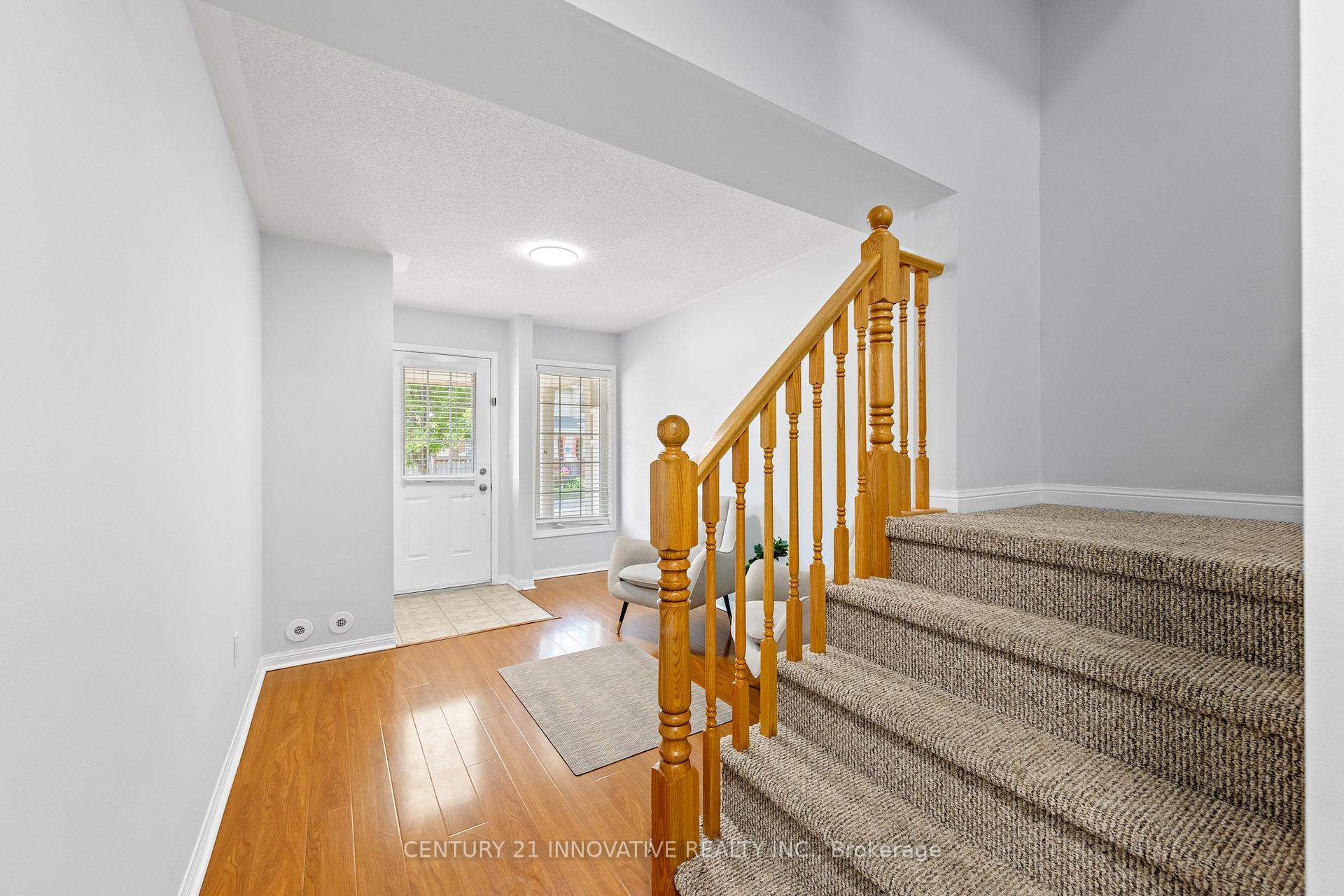Photo 7 of 915 Hasselfeldt Heights, Milton, Coates — HOMEH