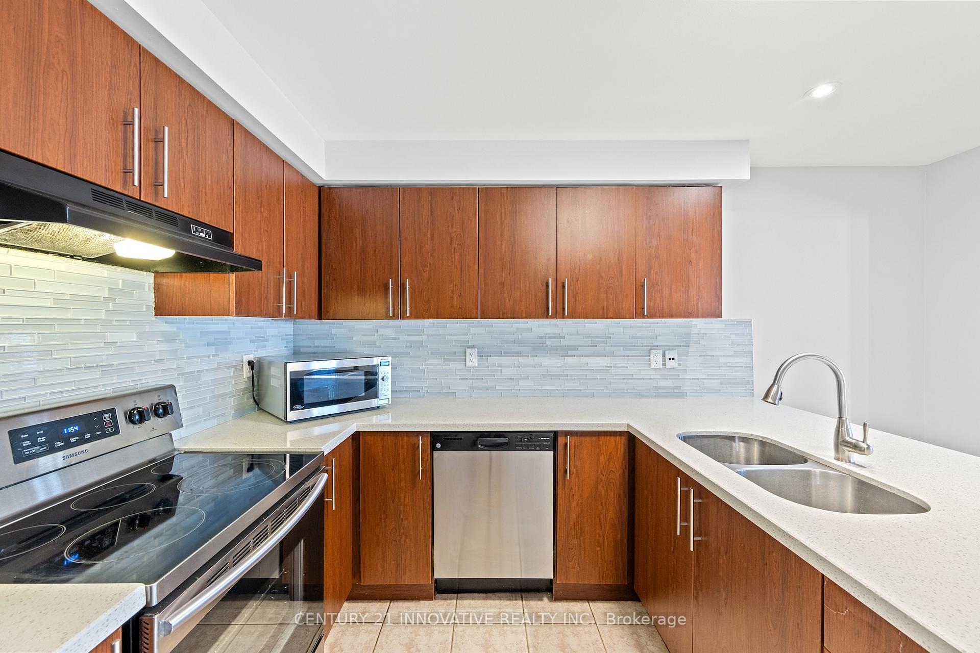Photo 20 of 915 Hasselfeldt Heights, Milton, Coates — HOMEH