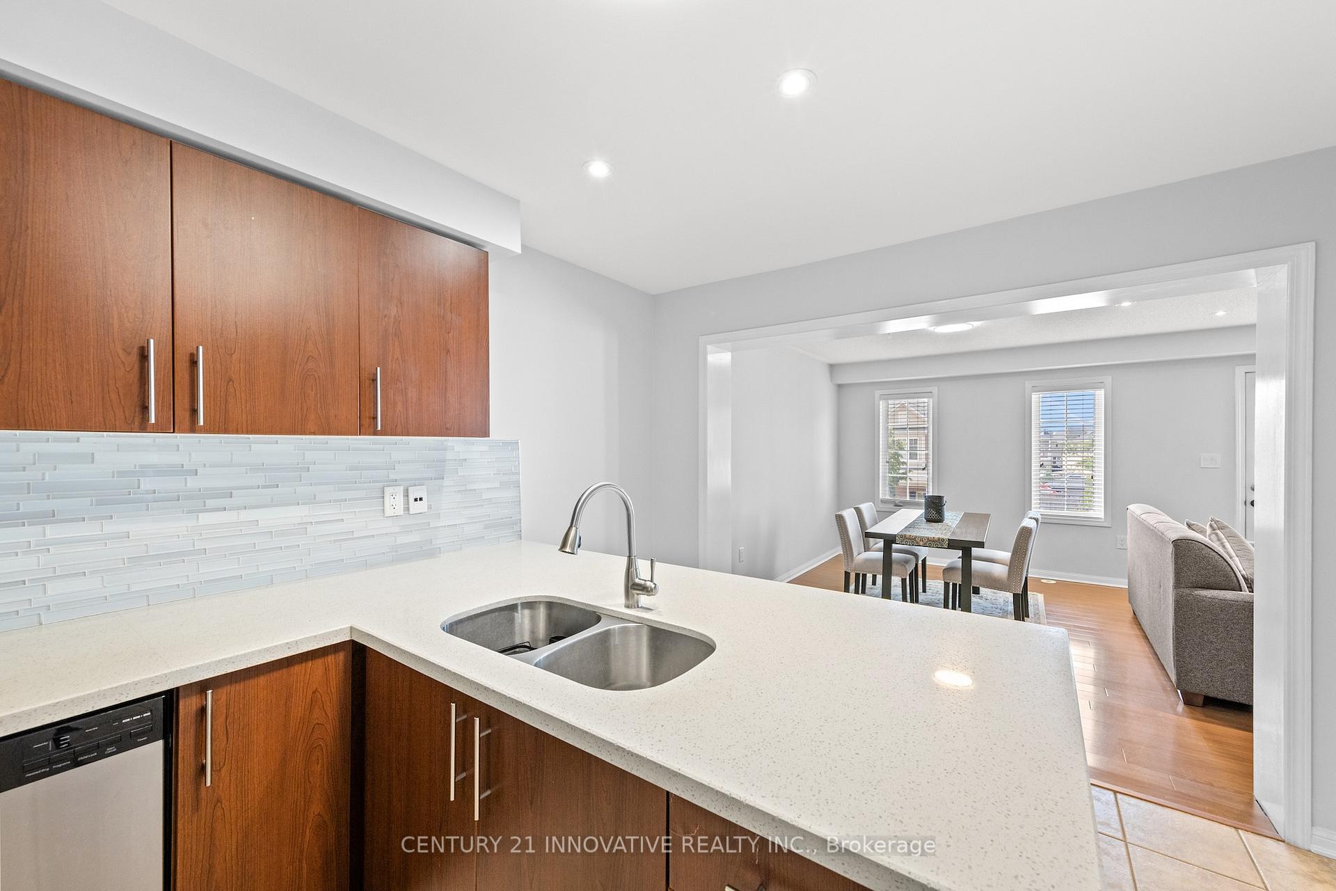 Photo 37 of 915 Hasselfeldt Heights, Milton, Coates — HOMEH