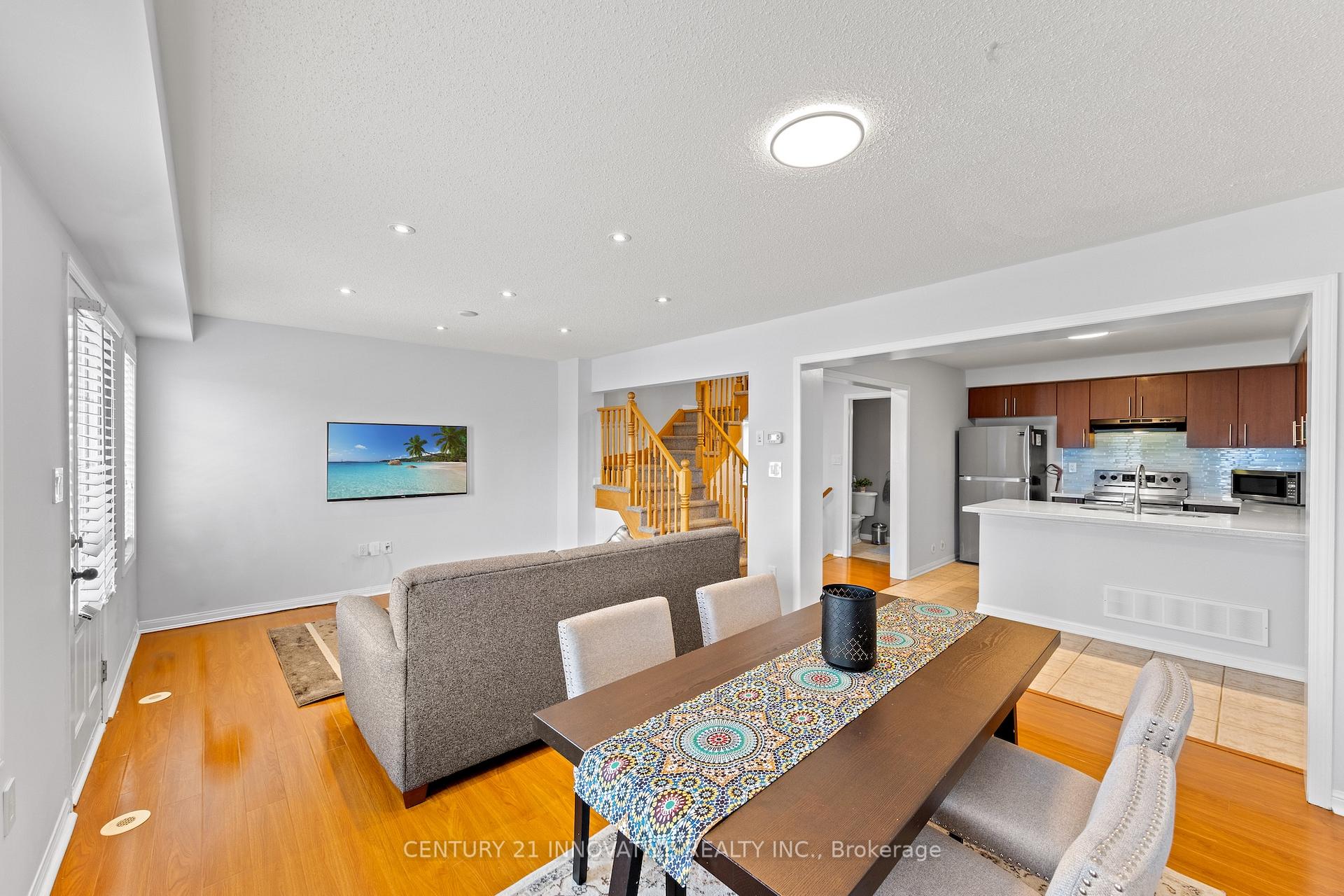 Photo 17 of 915 Hasselfeldt Heights, Milton, Coates — HOMEH