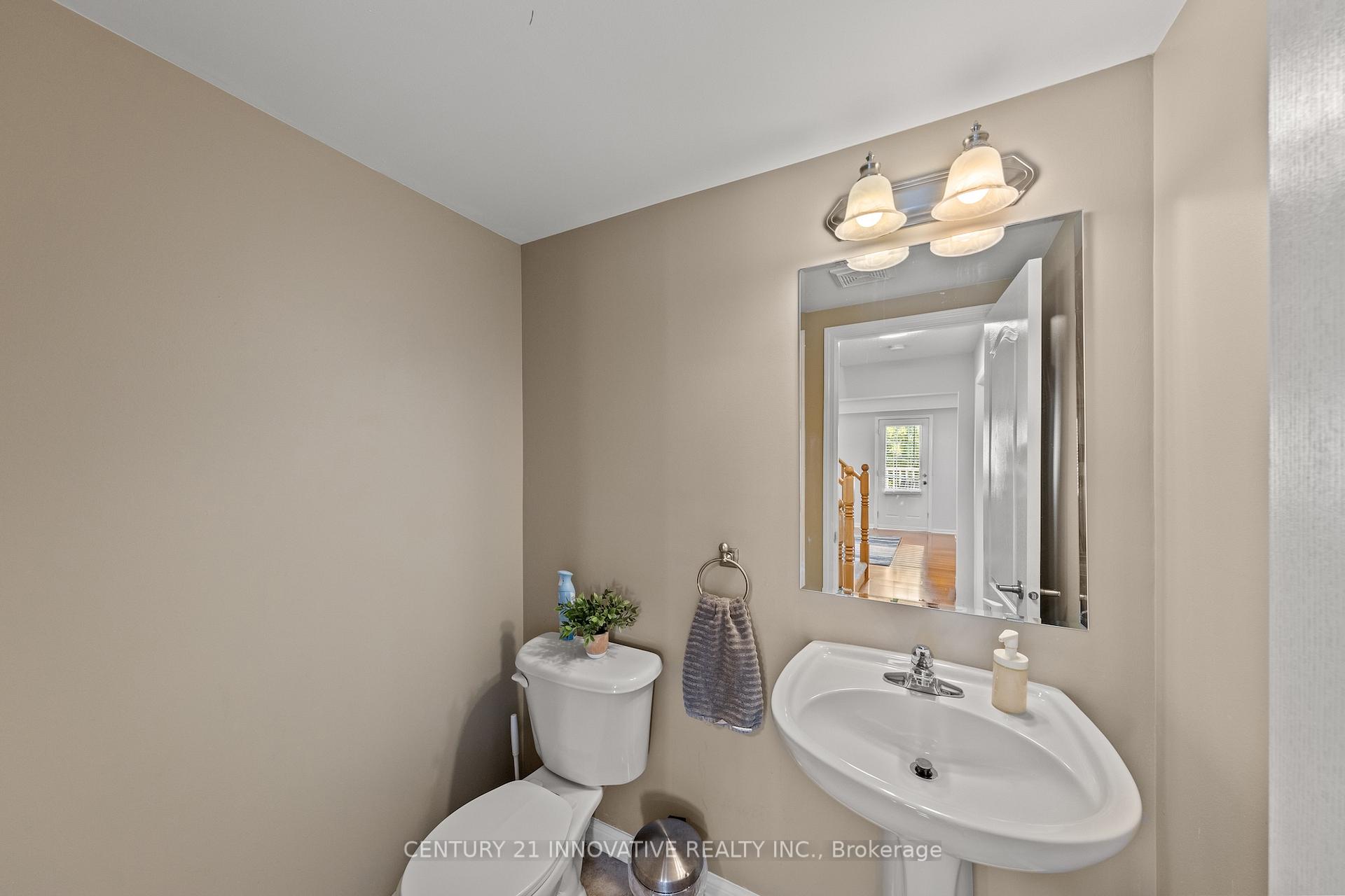 Photo 21 of 915 Hasselfeldt Heights, Milton, Coates — HOMEH