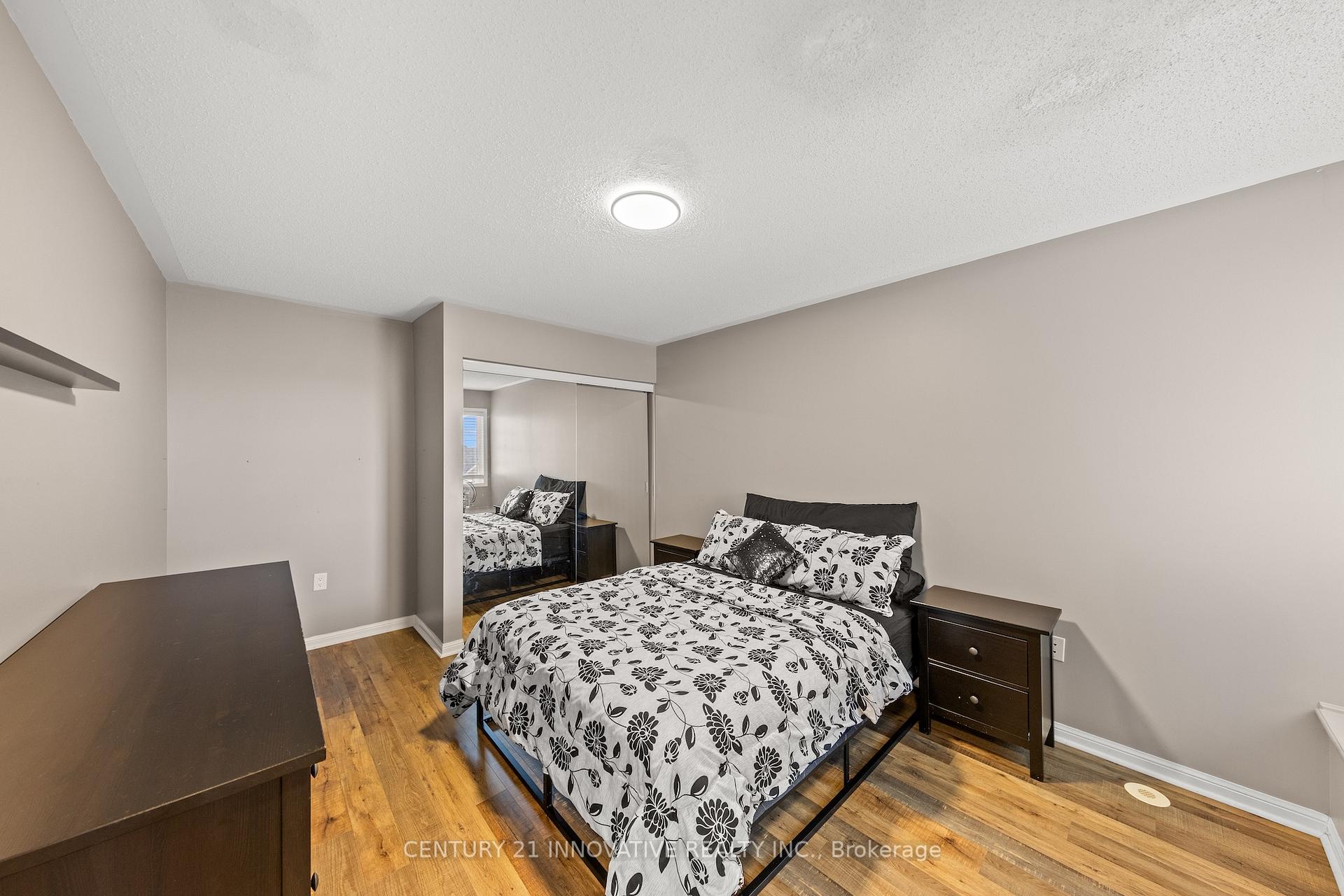 Photo 33 of 915 Hasselfeldt Heights, Milton, Coates — HOMEH